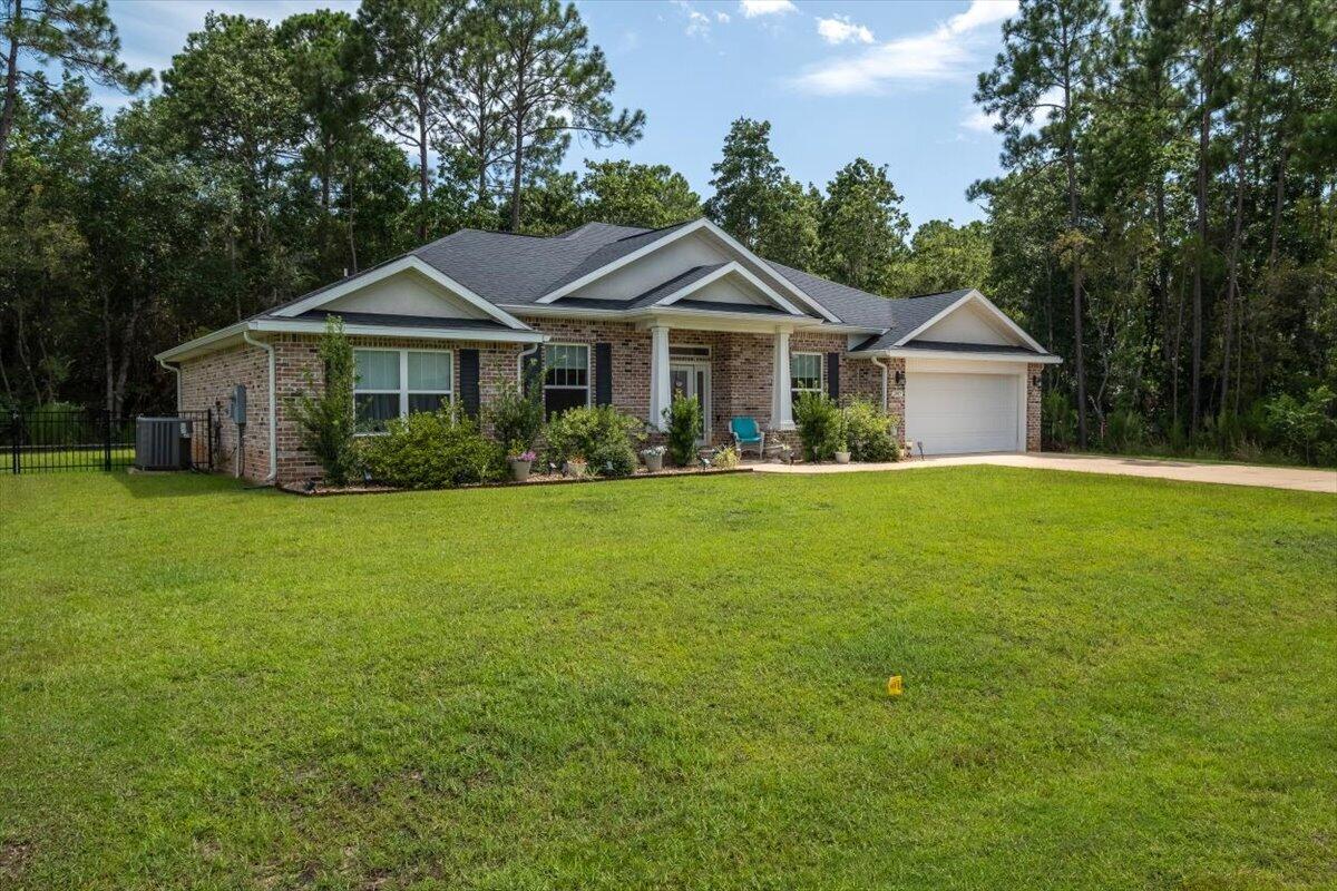 2405 Cove Road