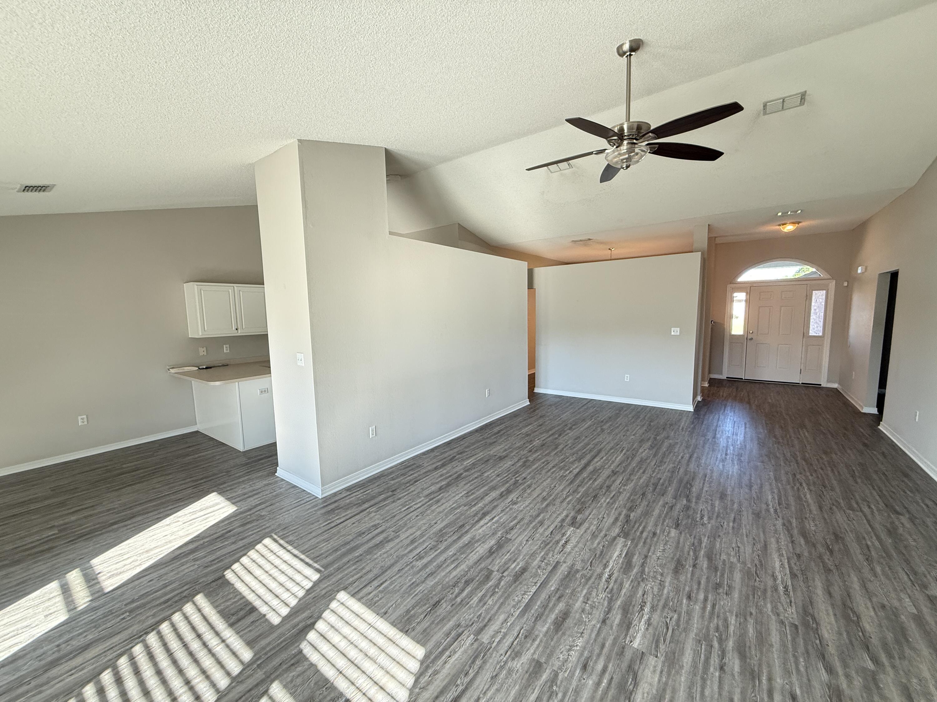 2121 Ainsdale Court