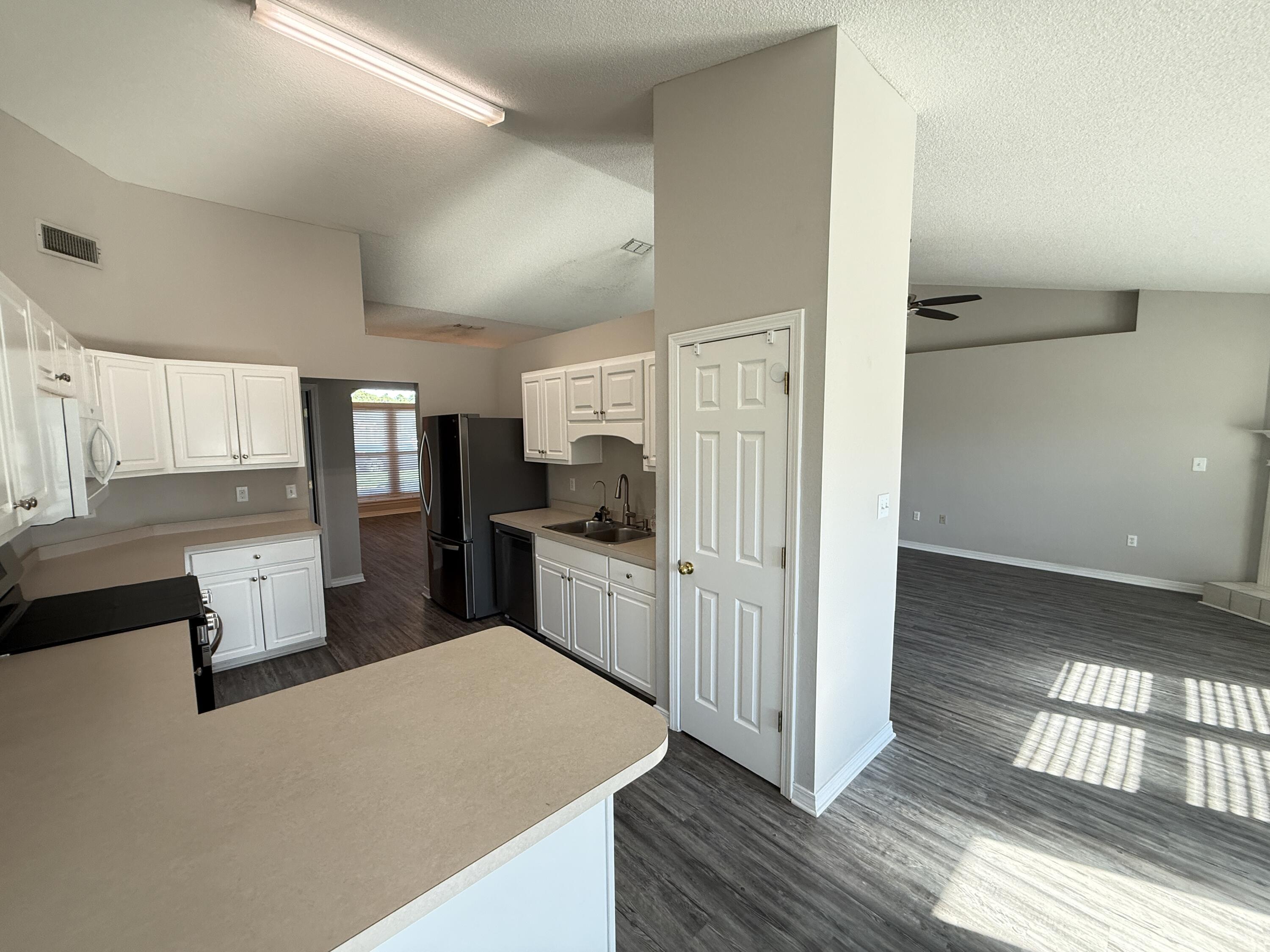 2121 Ainsdale Court