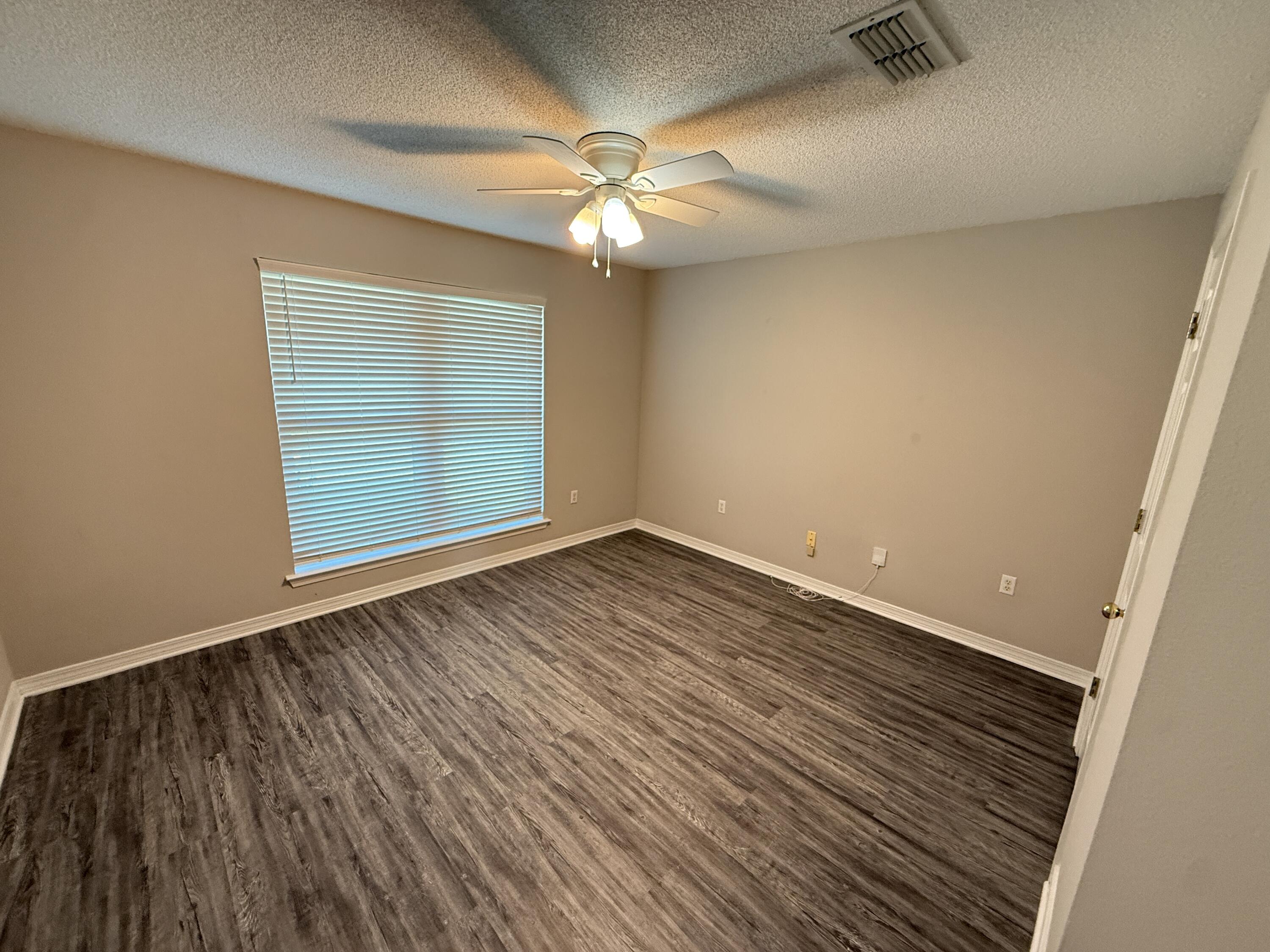 2121 Ainsdale Court