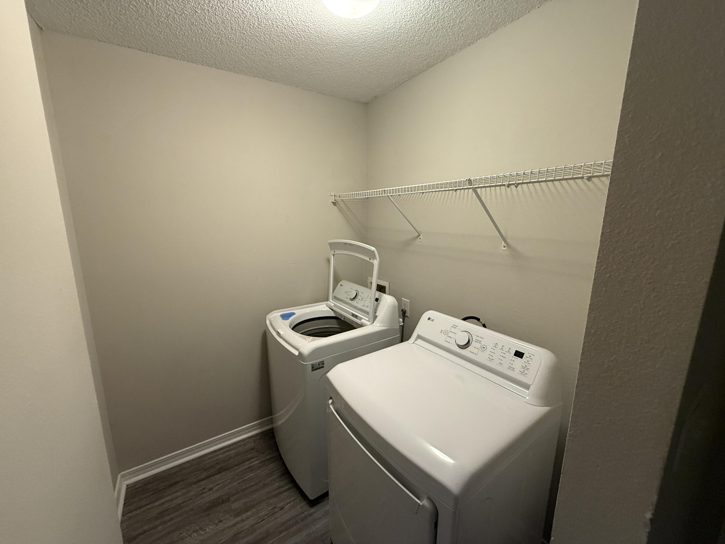 2121 Ainsdale Court
