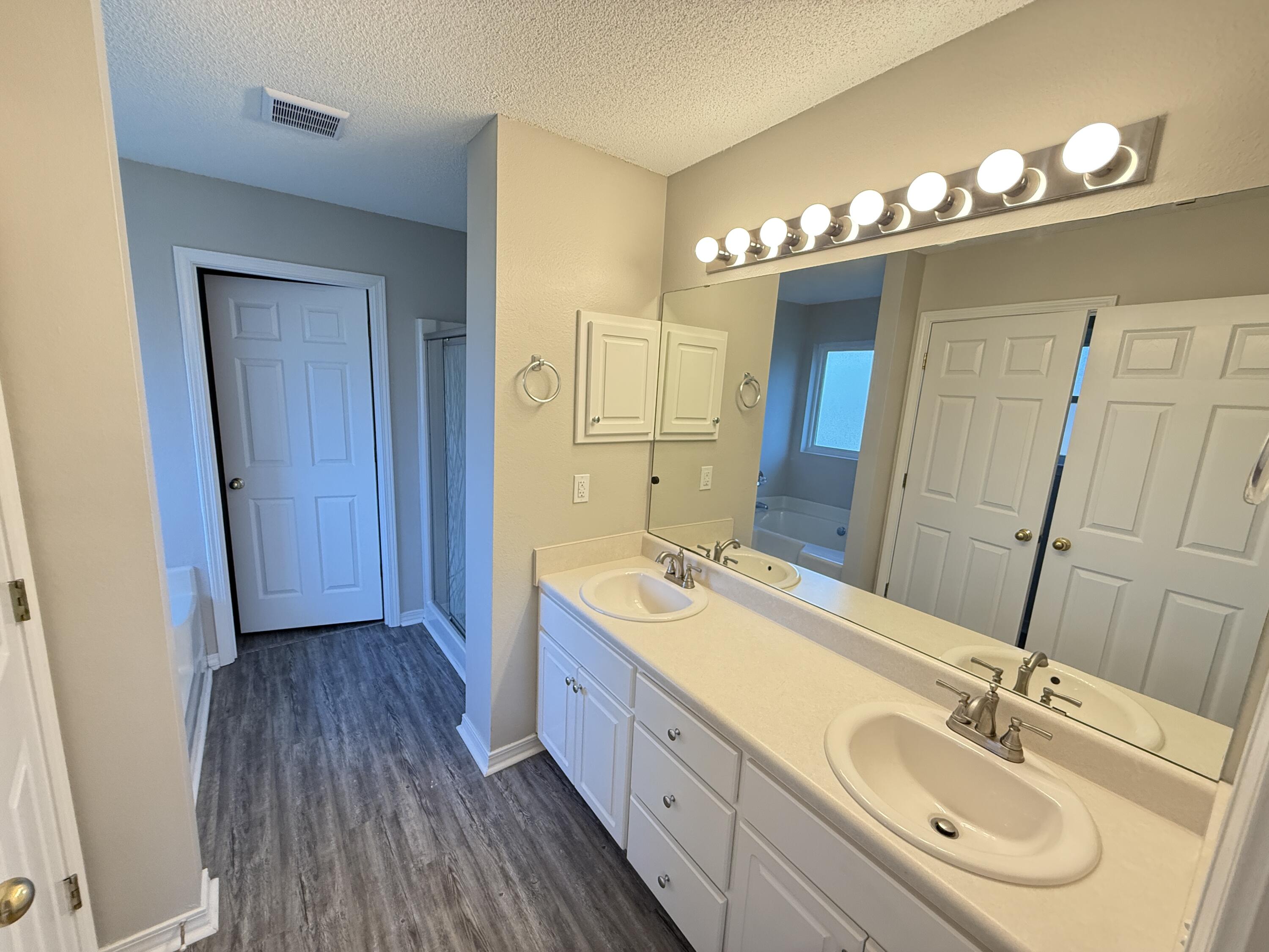 2121 Ainsdale Court