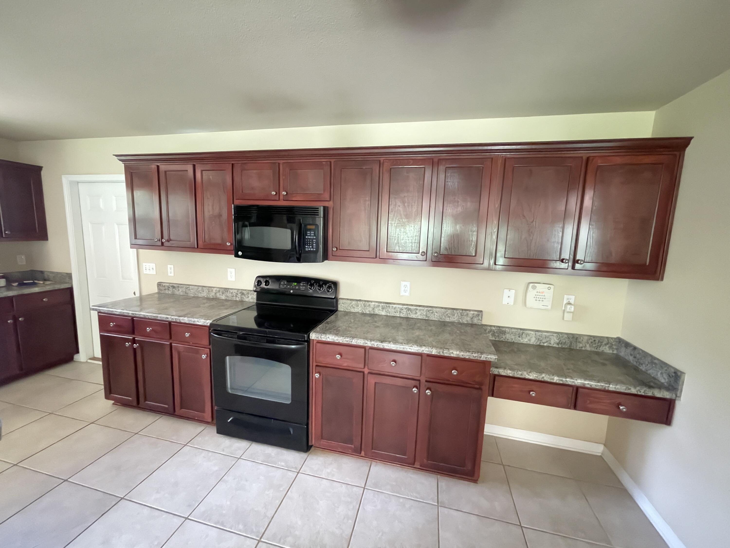 7134 SNUG WATERS Road