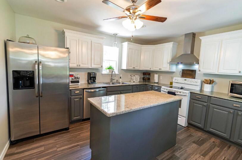 195 Sparkleberry Lane