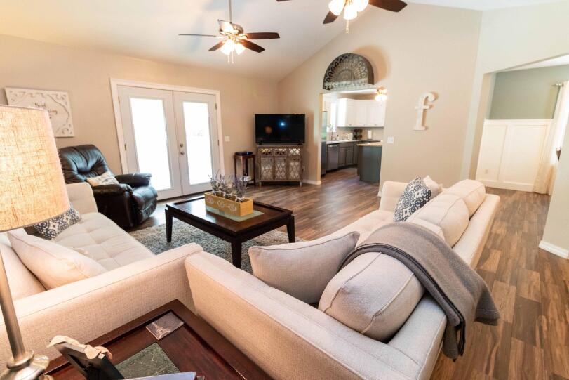 195 Sparkleberry Lane