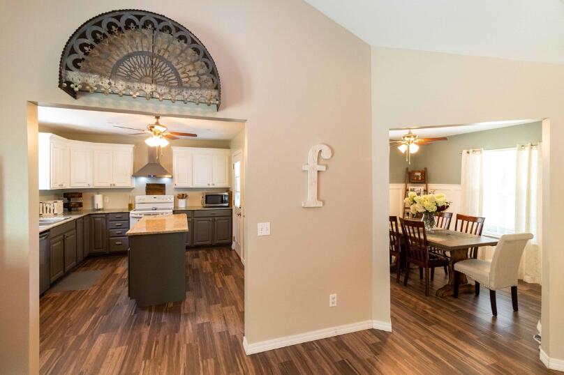 195 Sparkleberry Lane