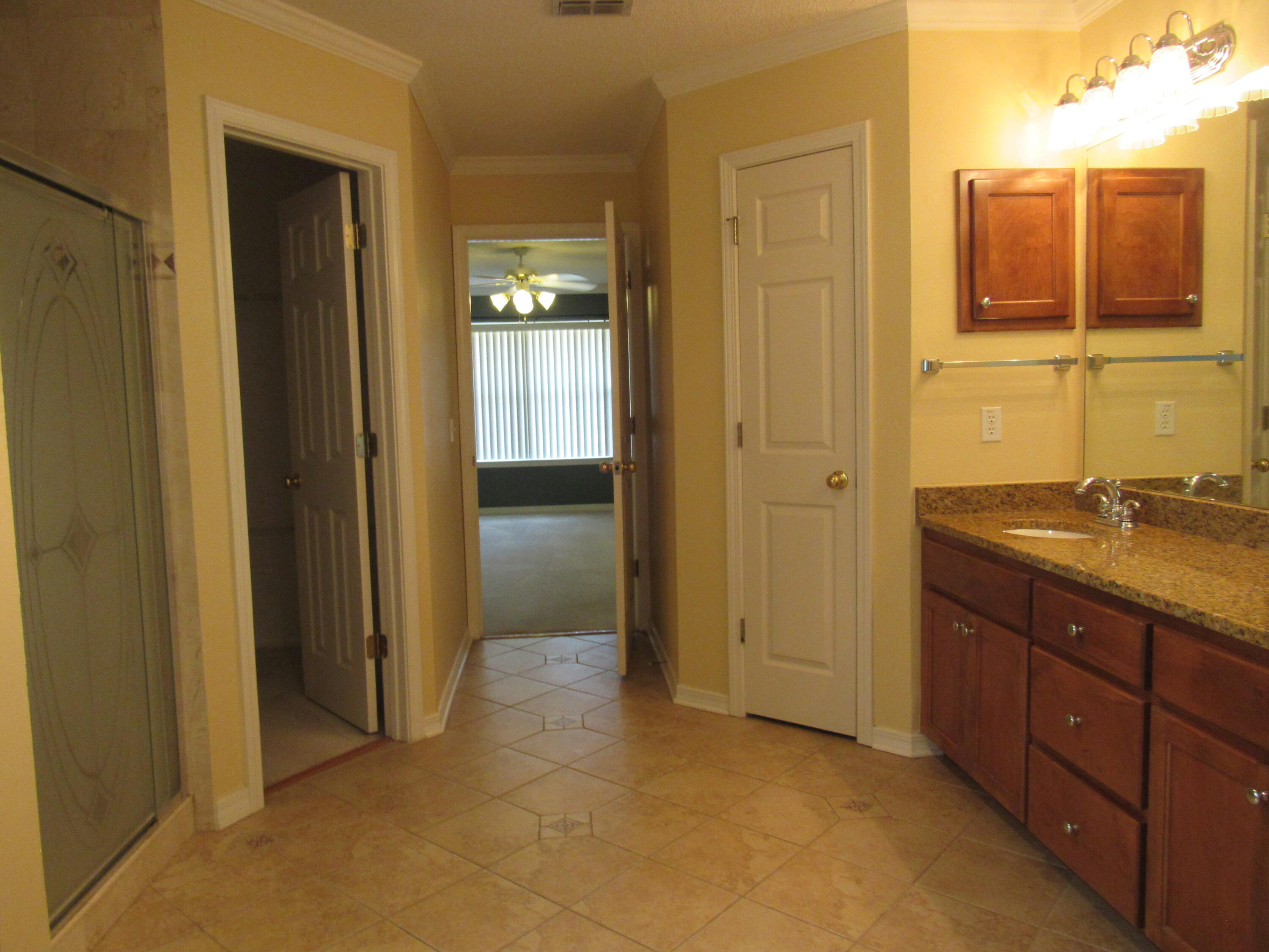 2705 Edgewood Drive