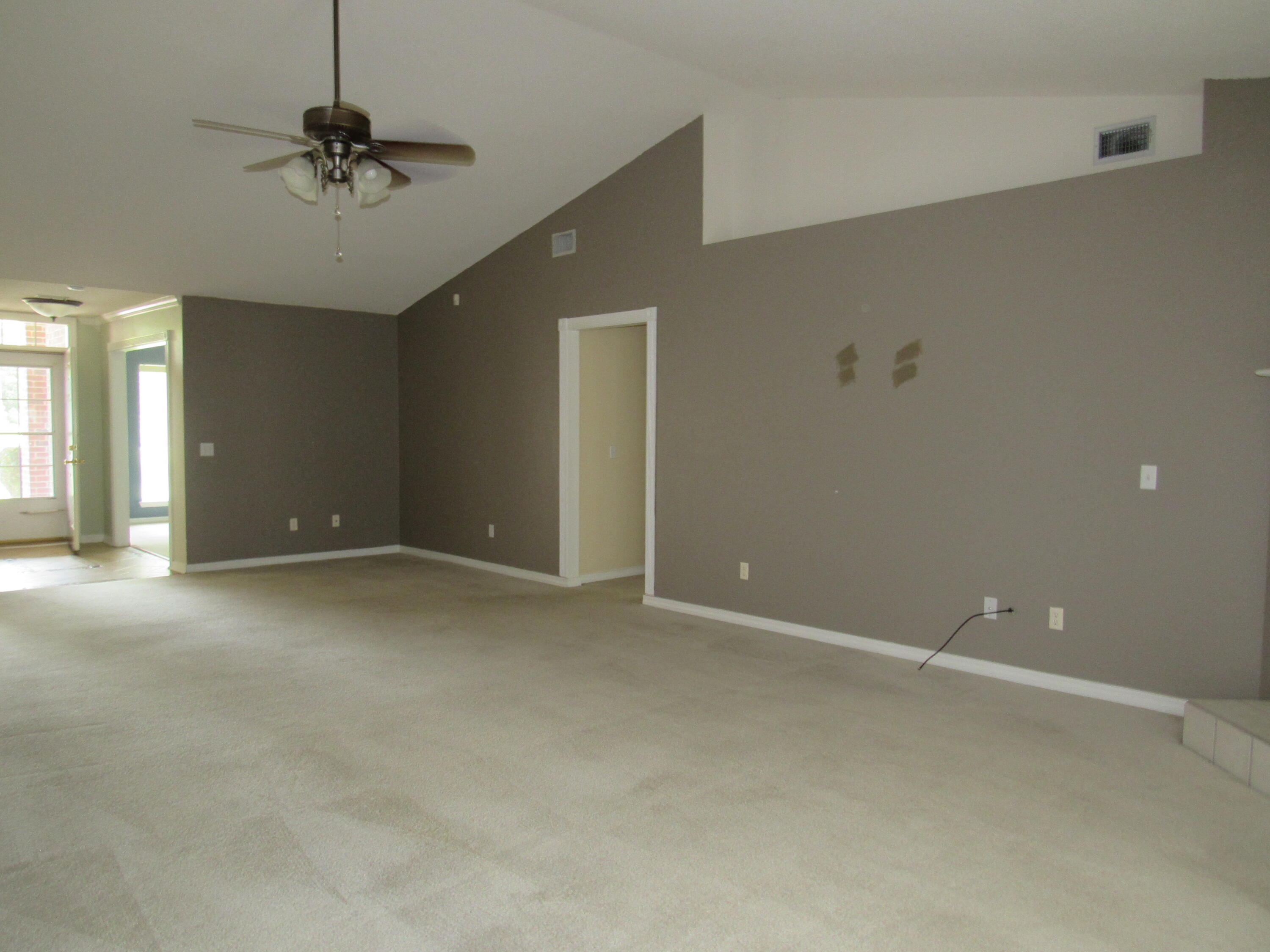 2705 Edgewood Drive