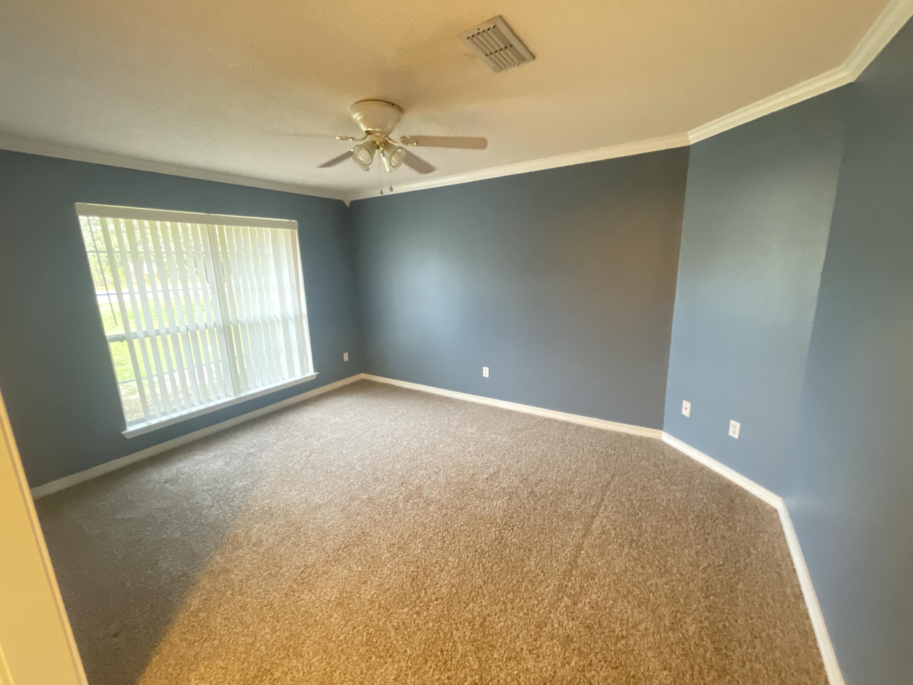 2705 Edgewood Drive