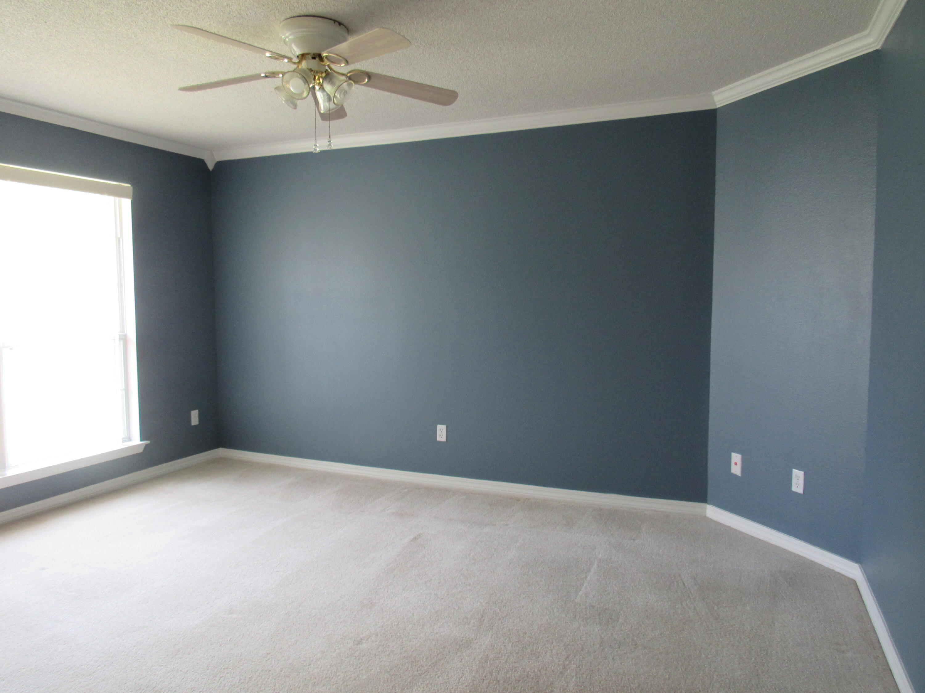 2705 Edgewood Drive
