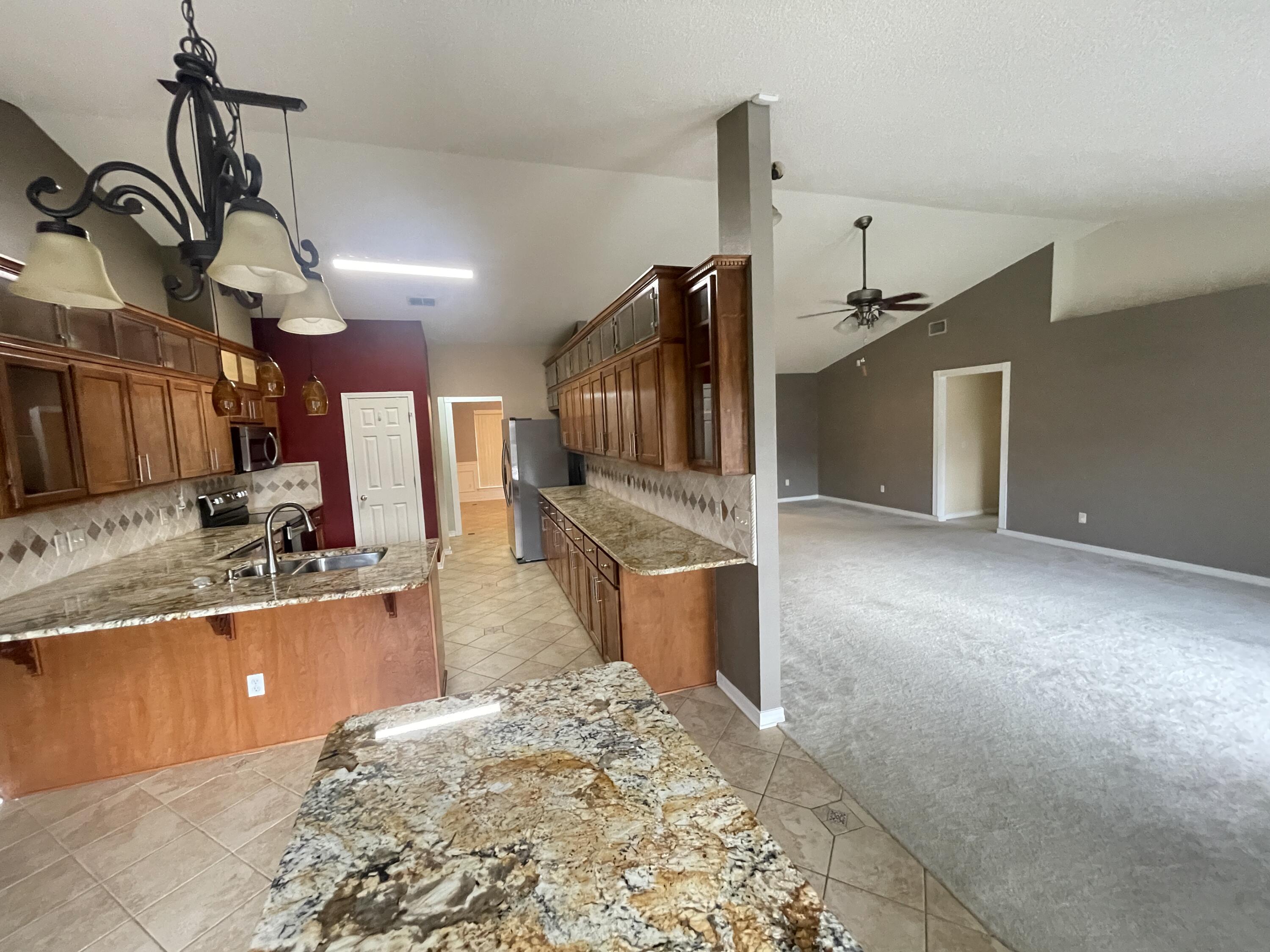 2705 Edgewood Drive
