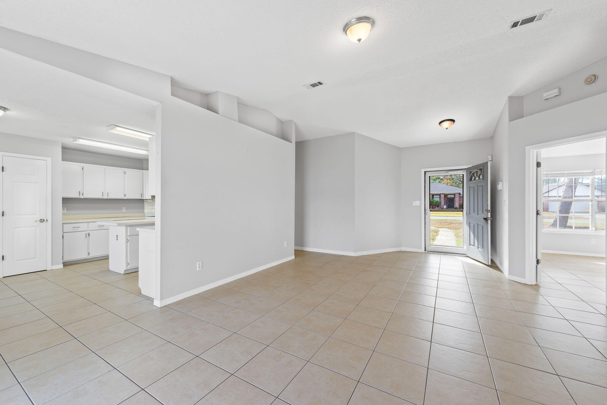 9512 Brentwood Boulevard