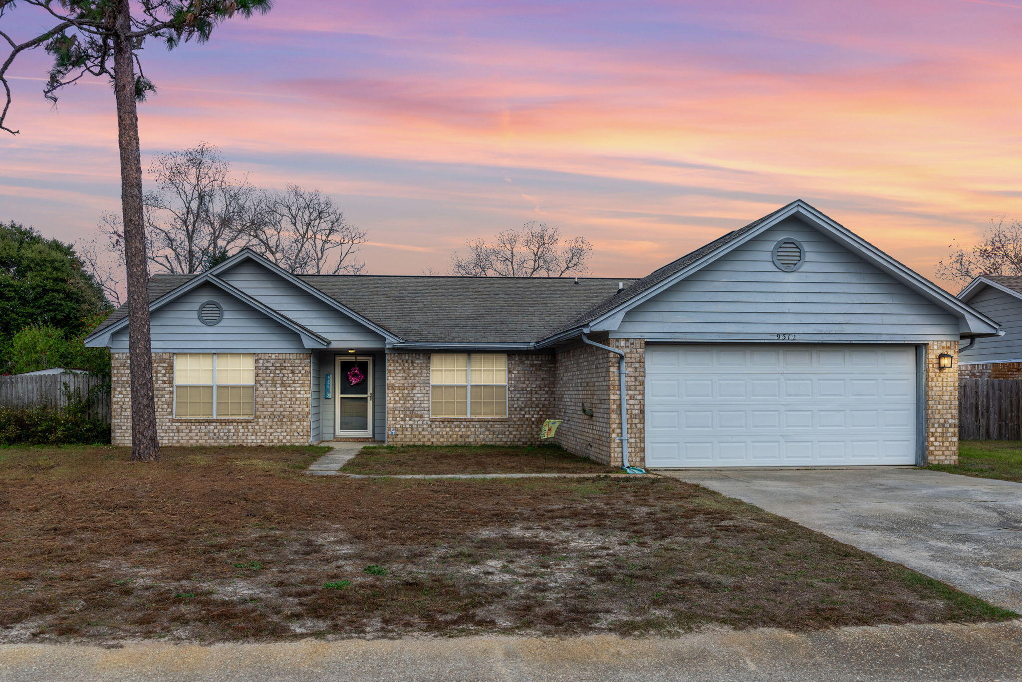 9512 Brentwood Boulevard