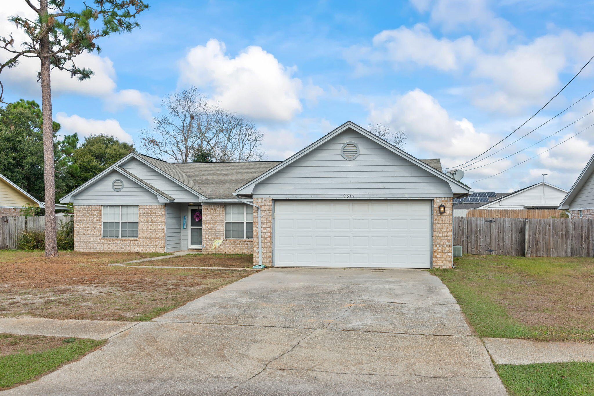 9512 Brentwood Boulevard