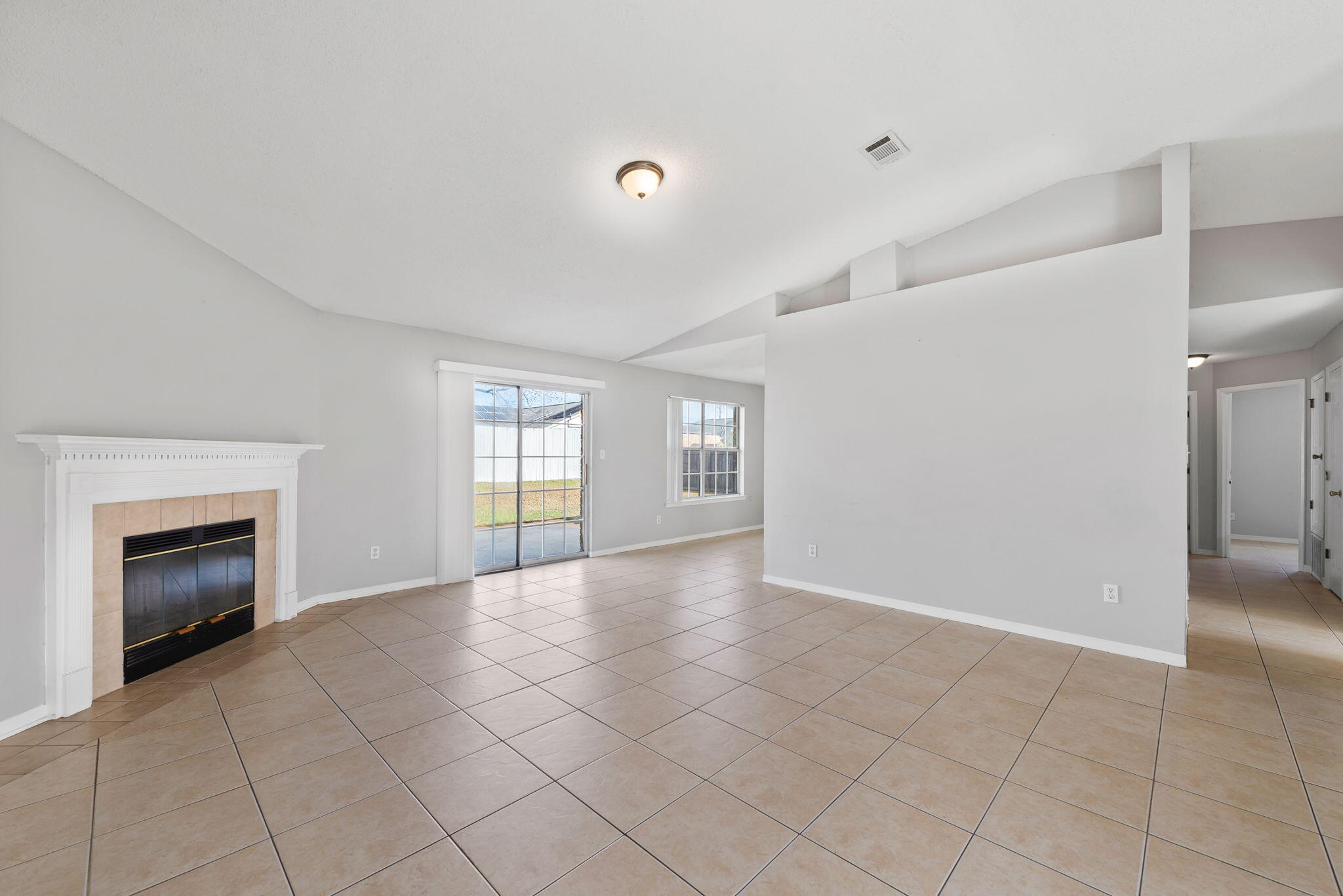 9512 Brentwood Boulevard