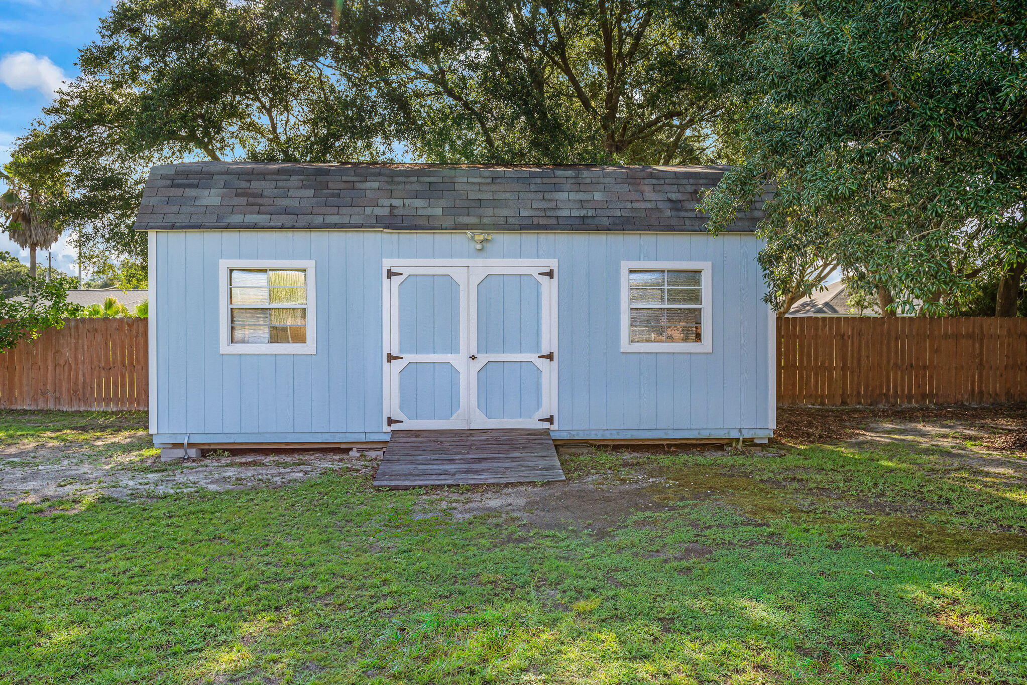 1938 Coral Street