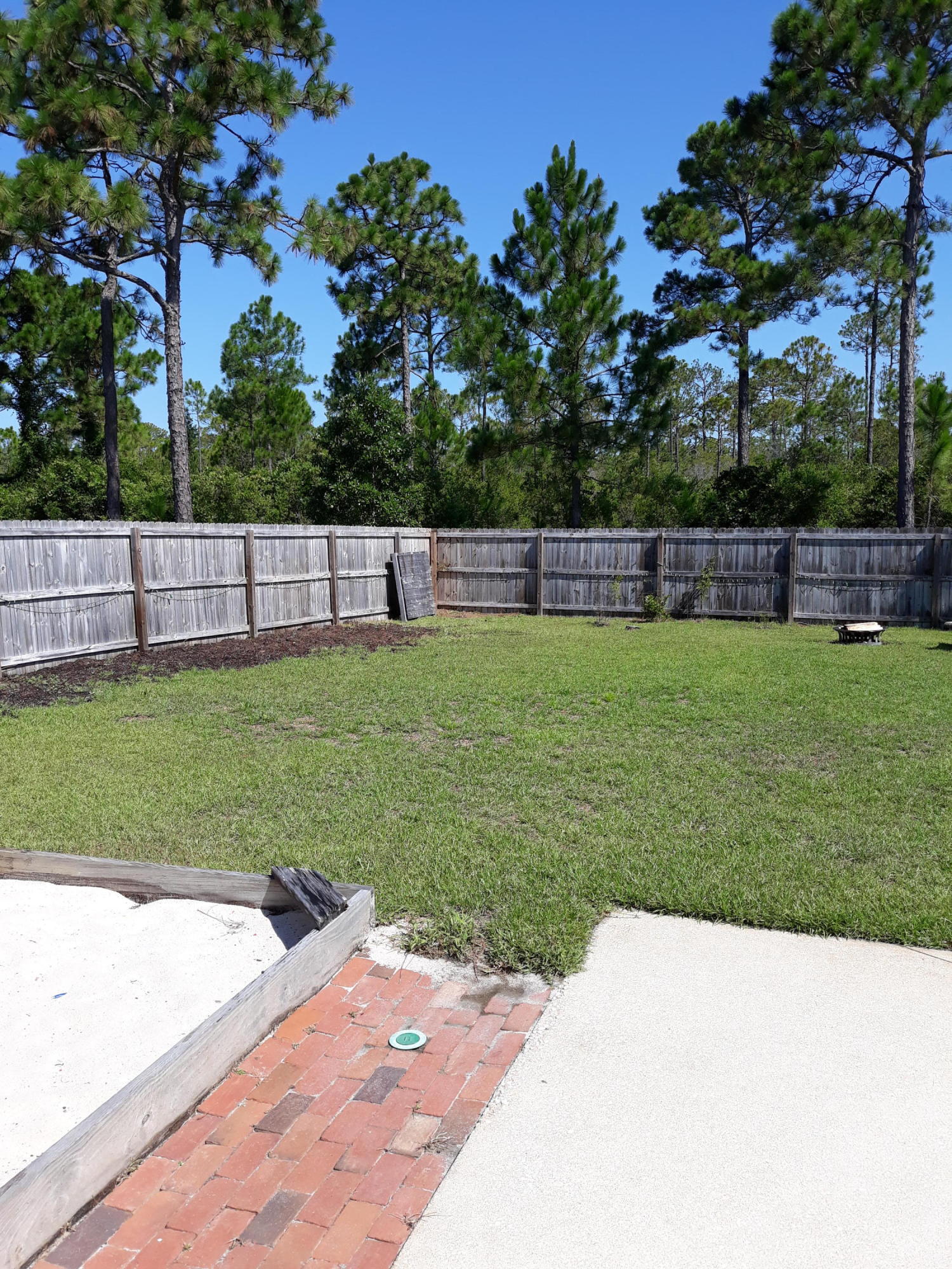 8204 Cosica Boulevard