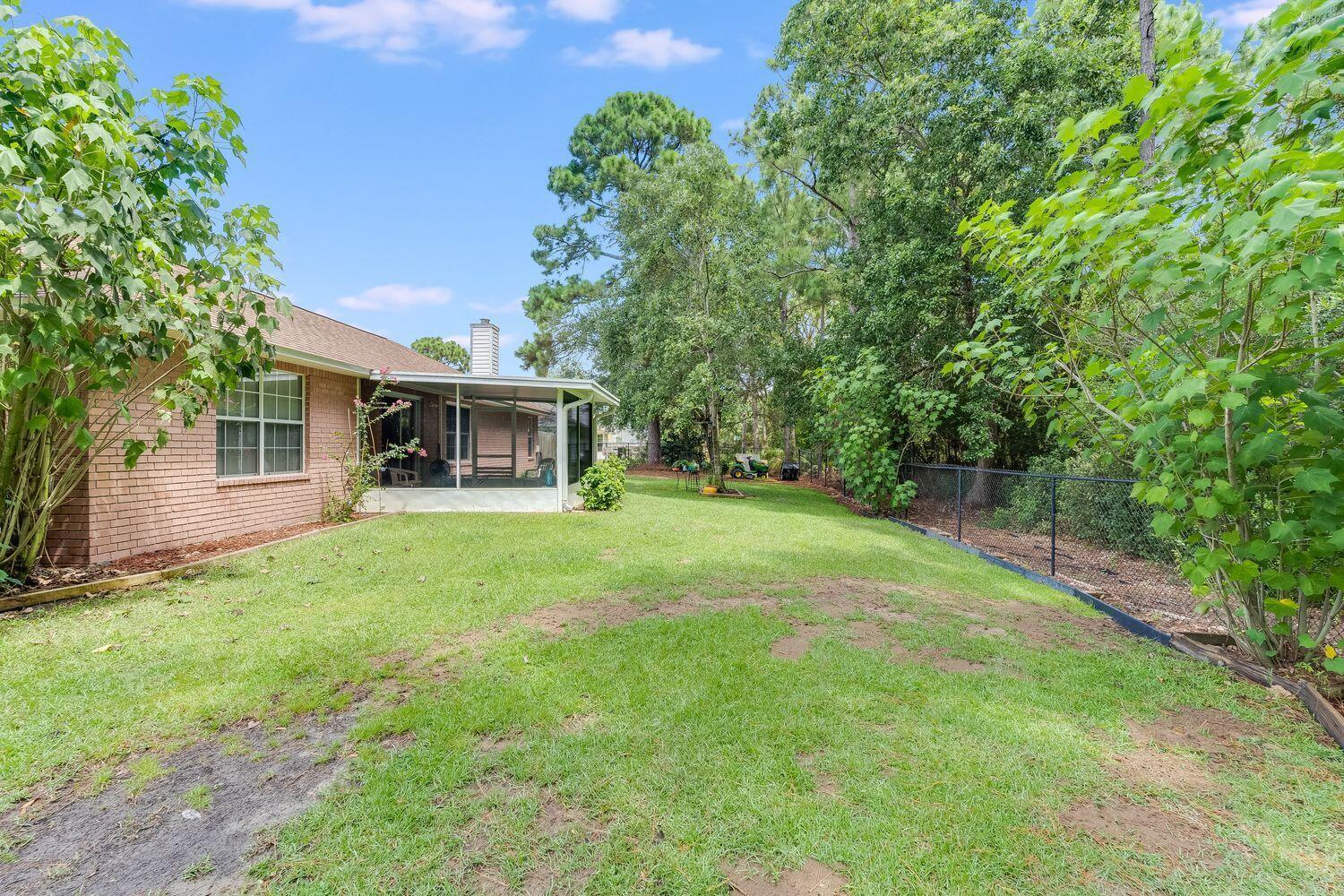 2016 Coral Street