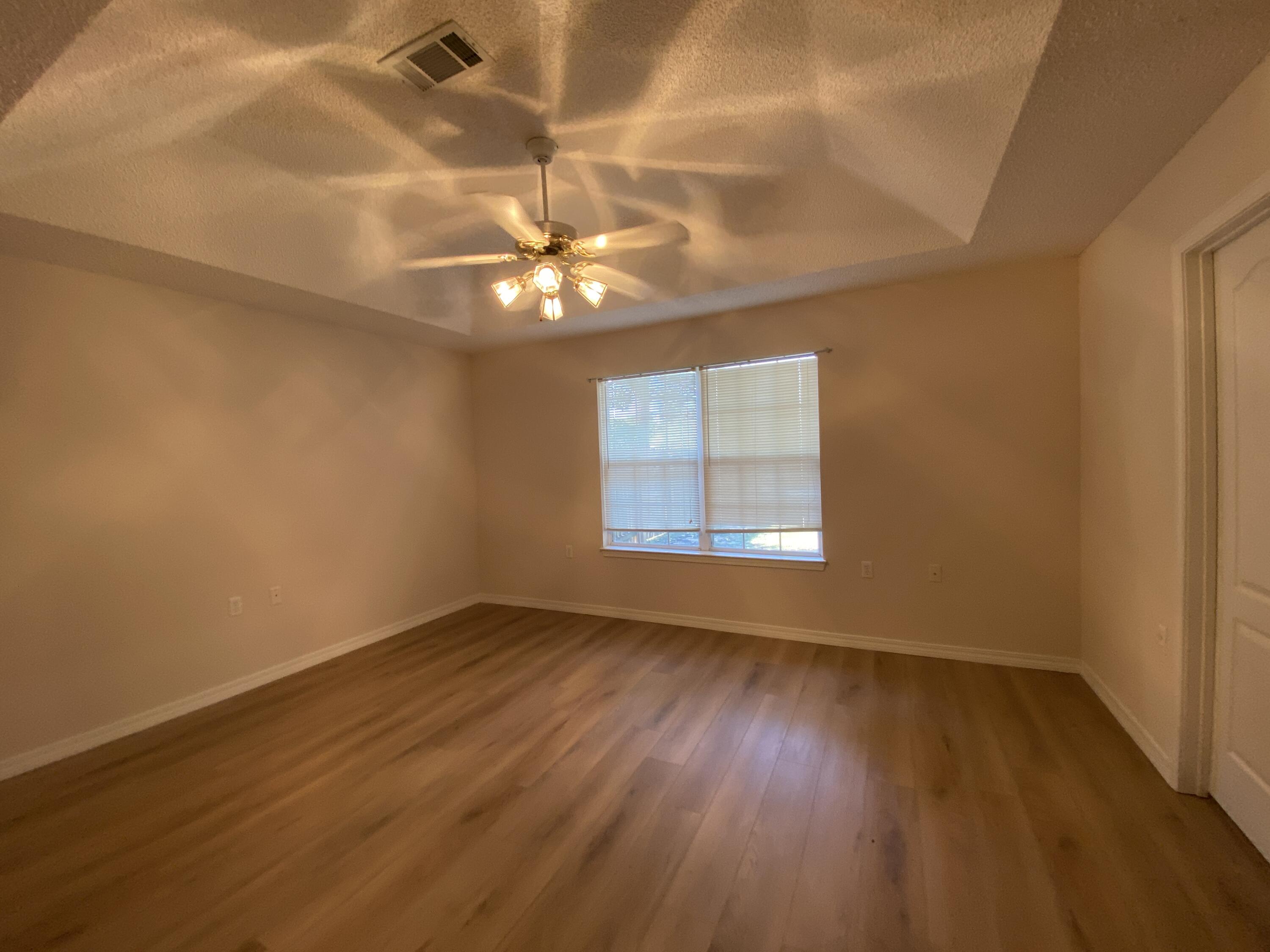 6406 Outrigger Cove