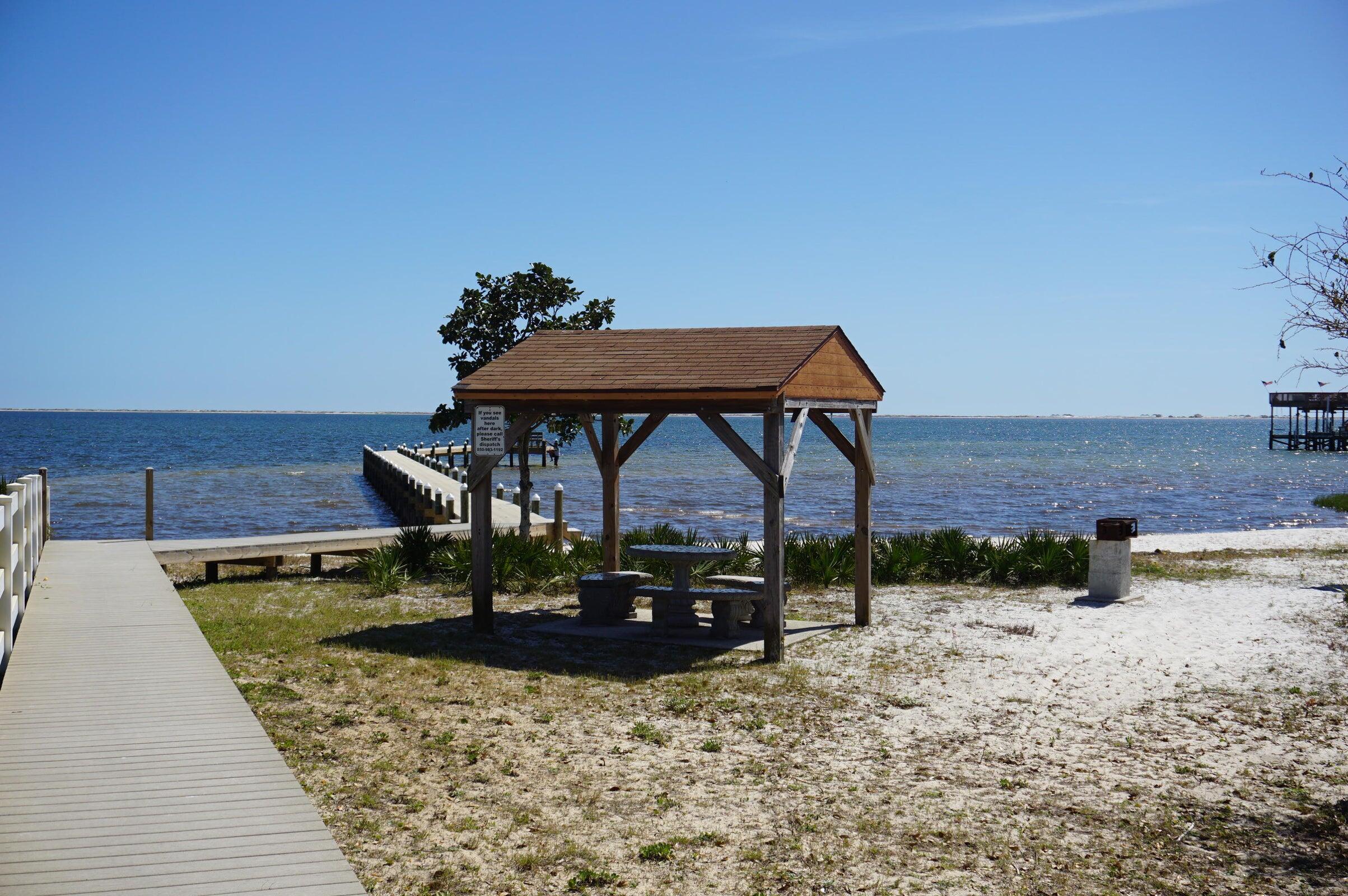 6406 Outrigger Cove
