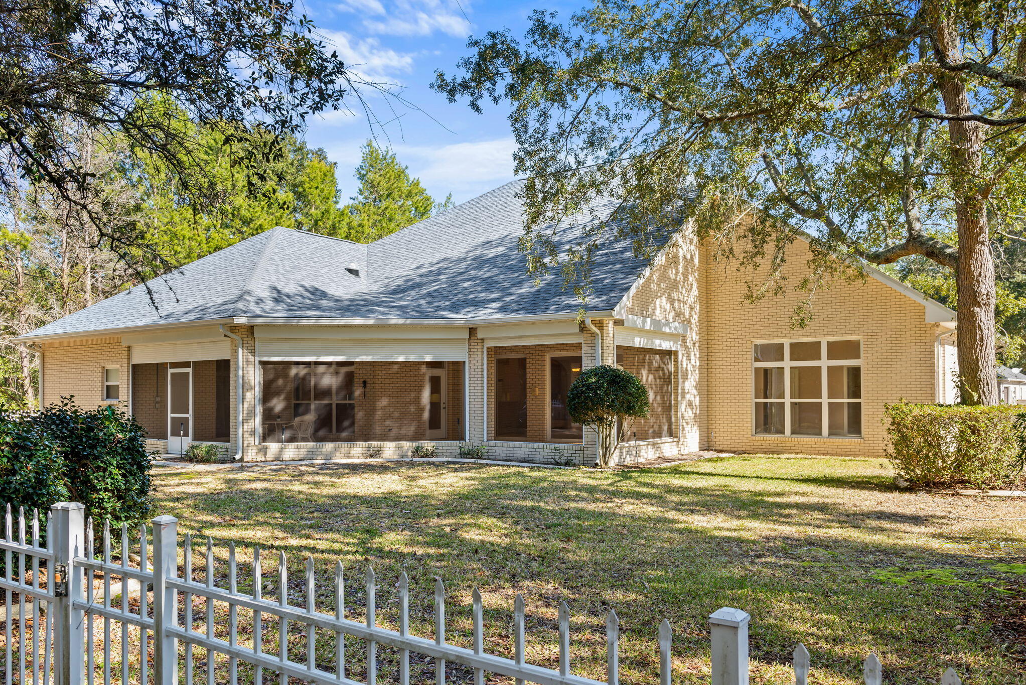 2739 Muirfield Drive