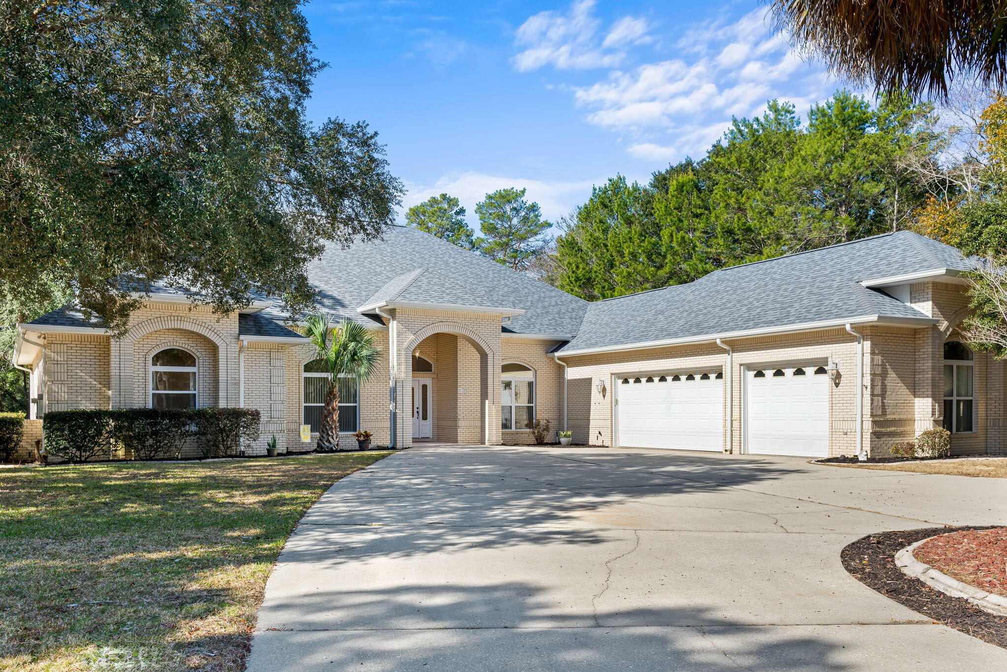 2739 Muirfield Drive