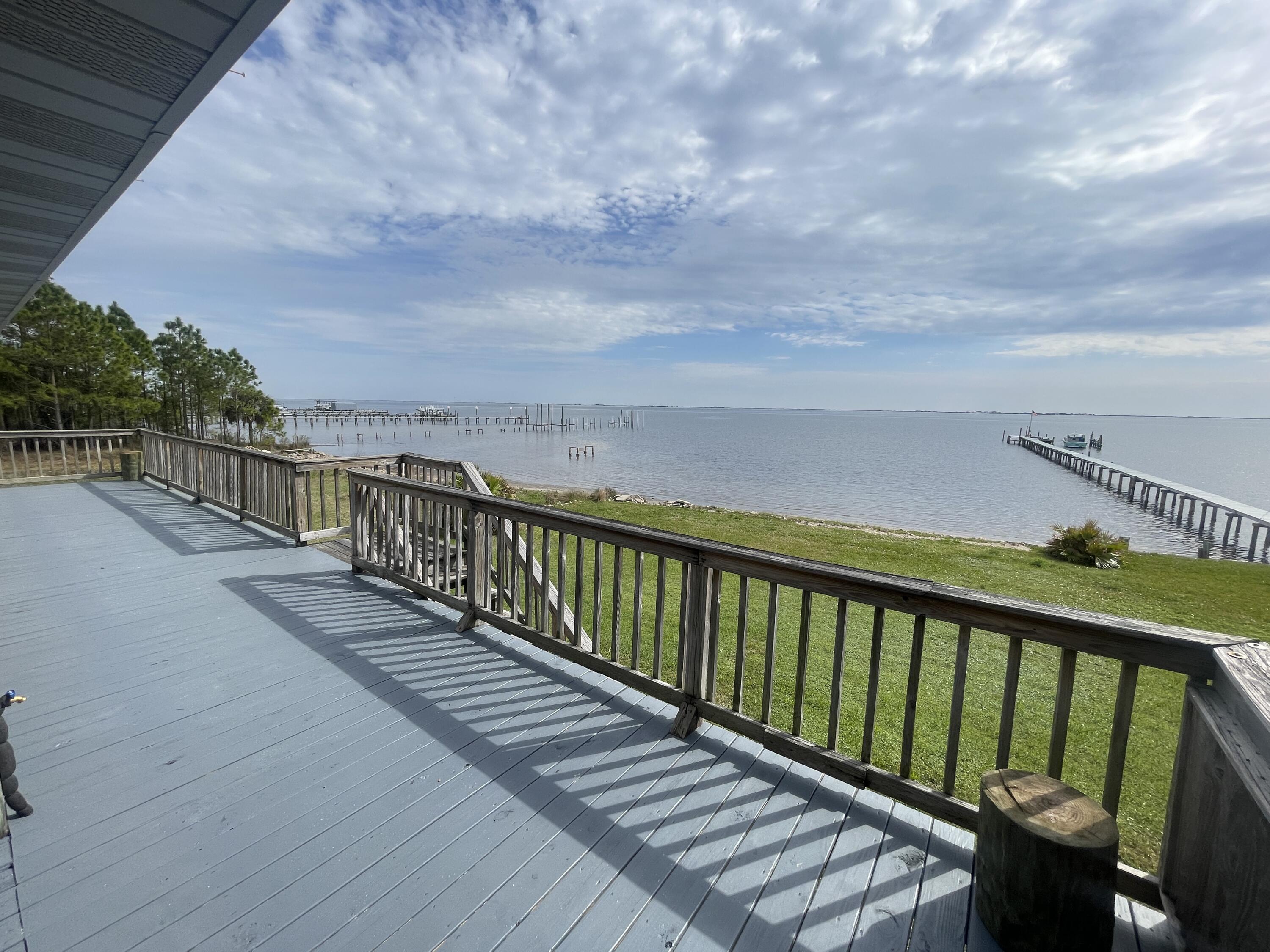 5259 Soundside Drive