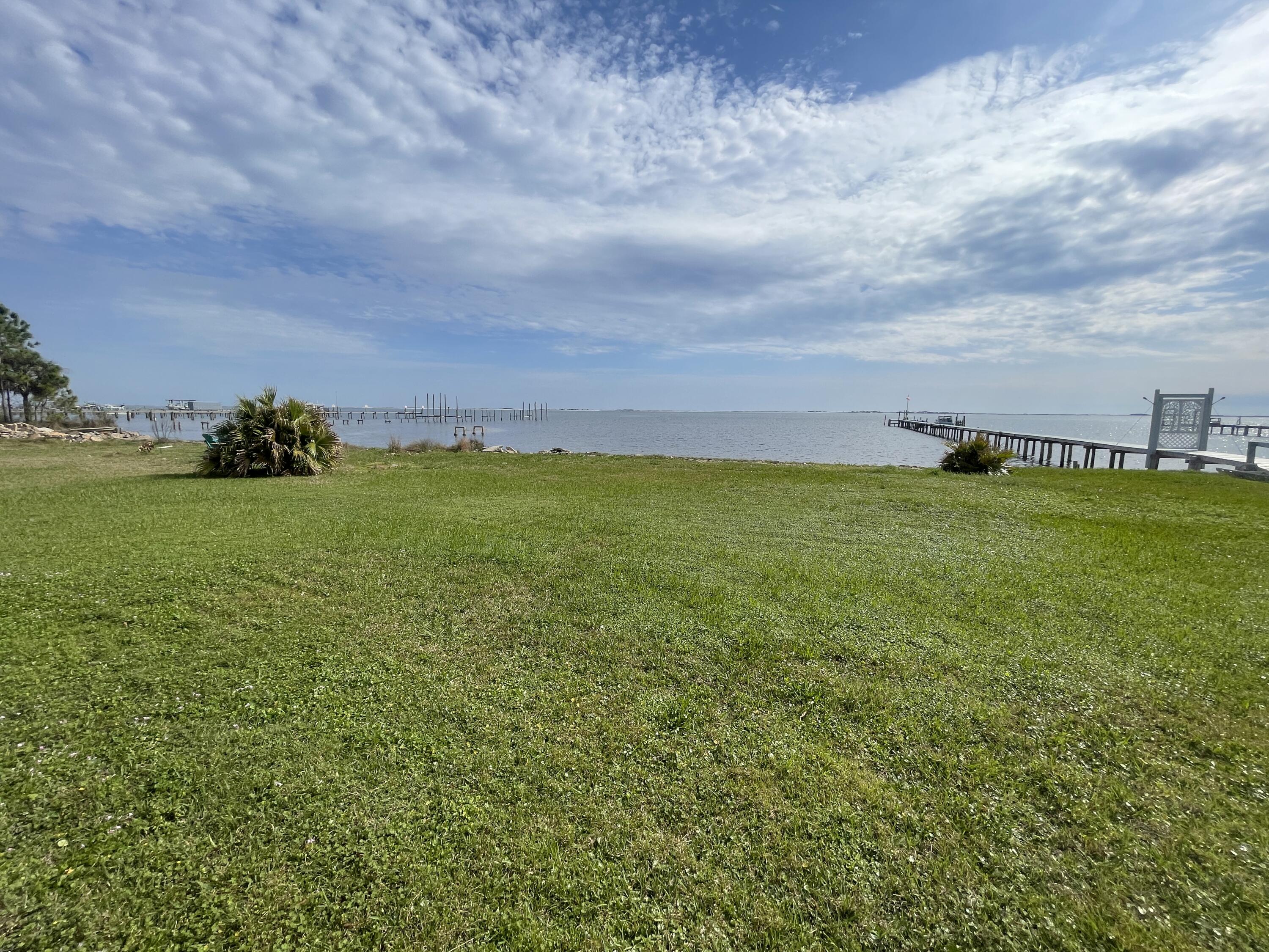 5259 Soundside Drive