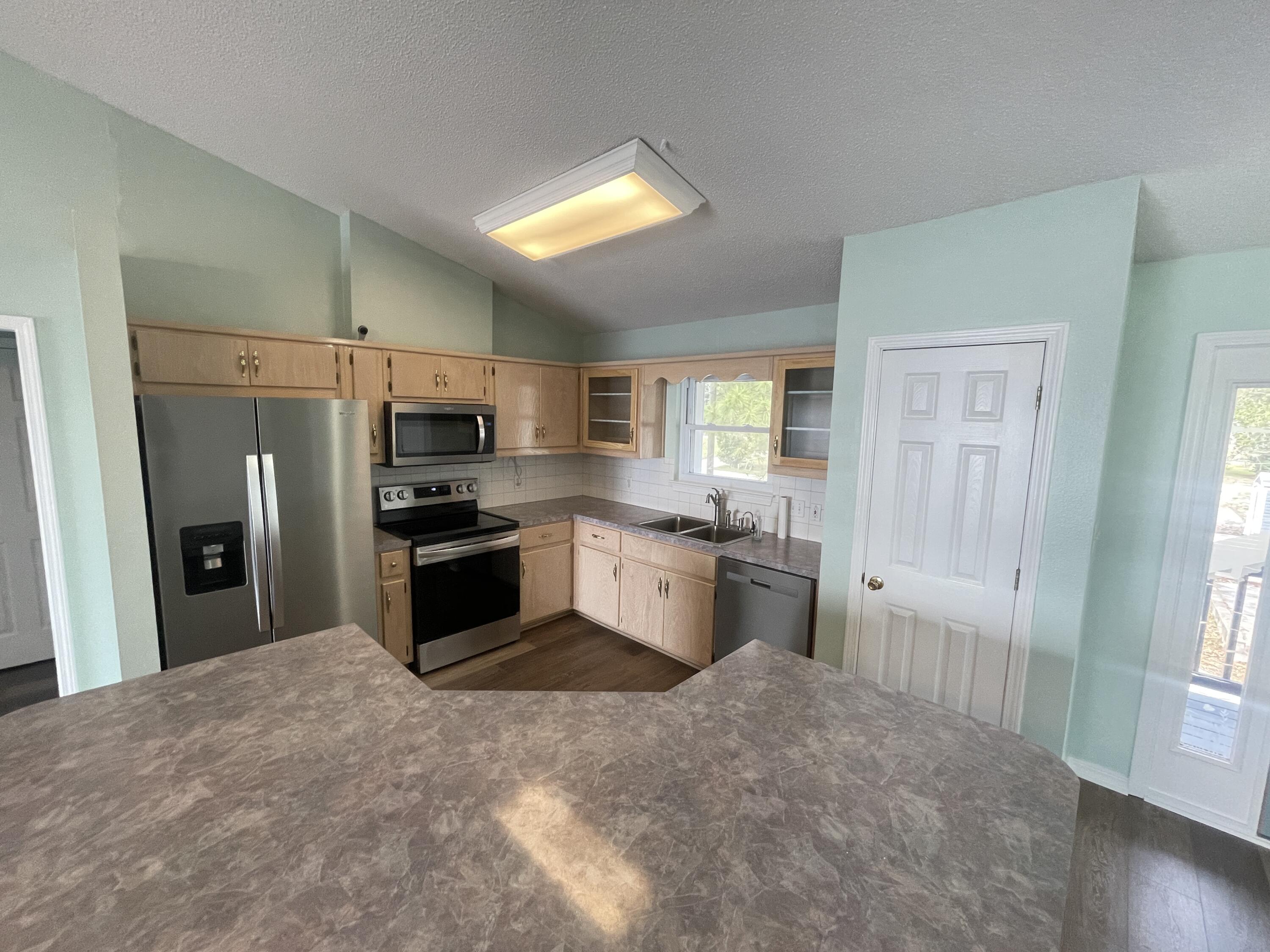 5259 Soundside Drive