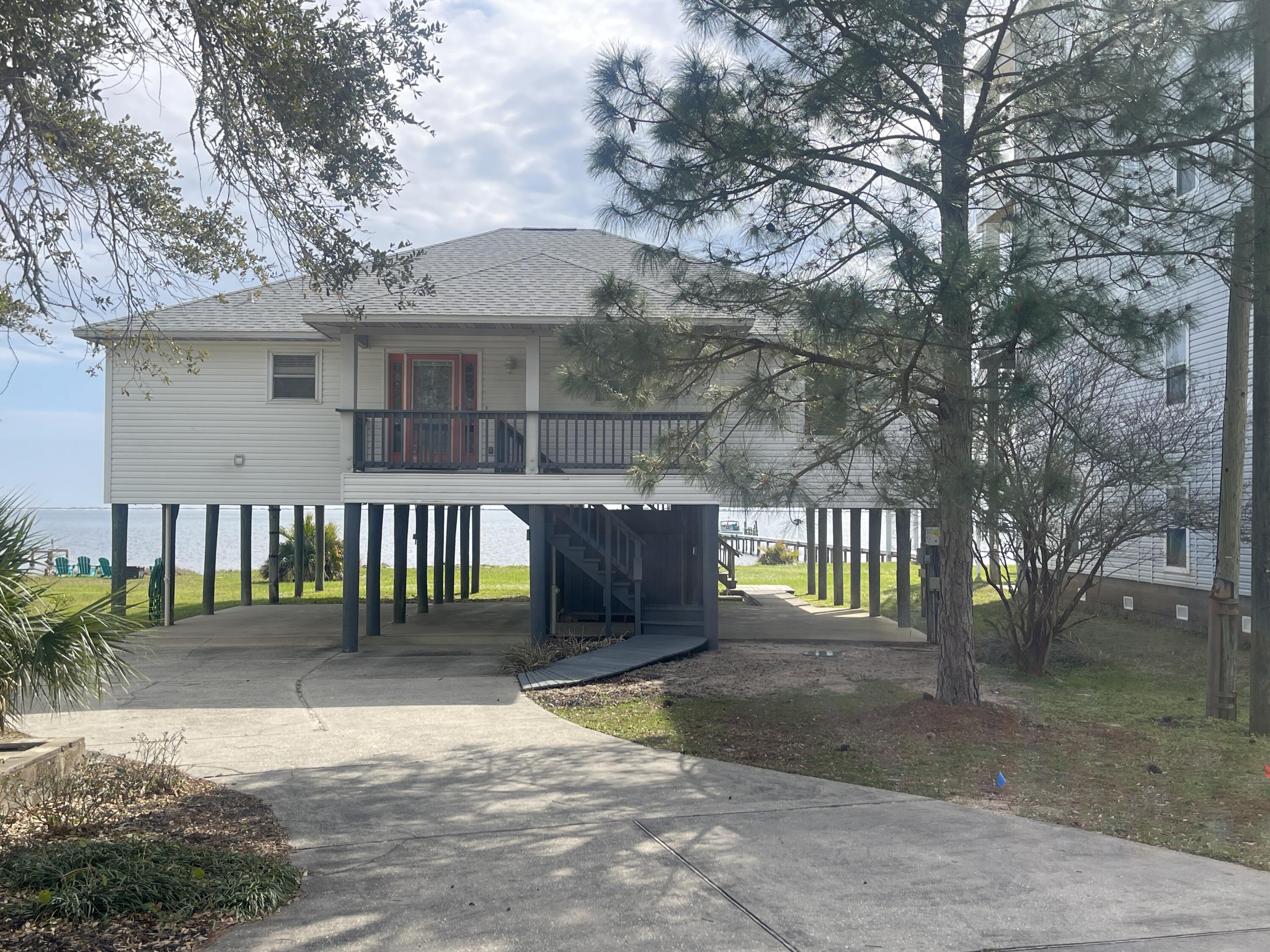 5259 Soundside Drive