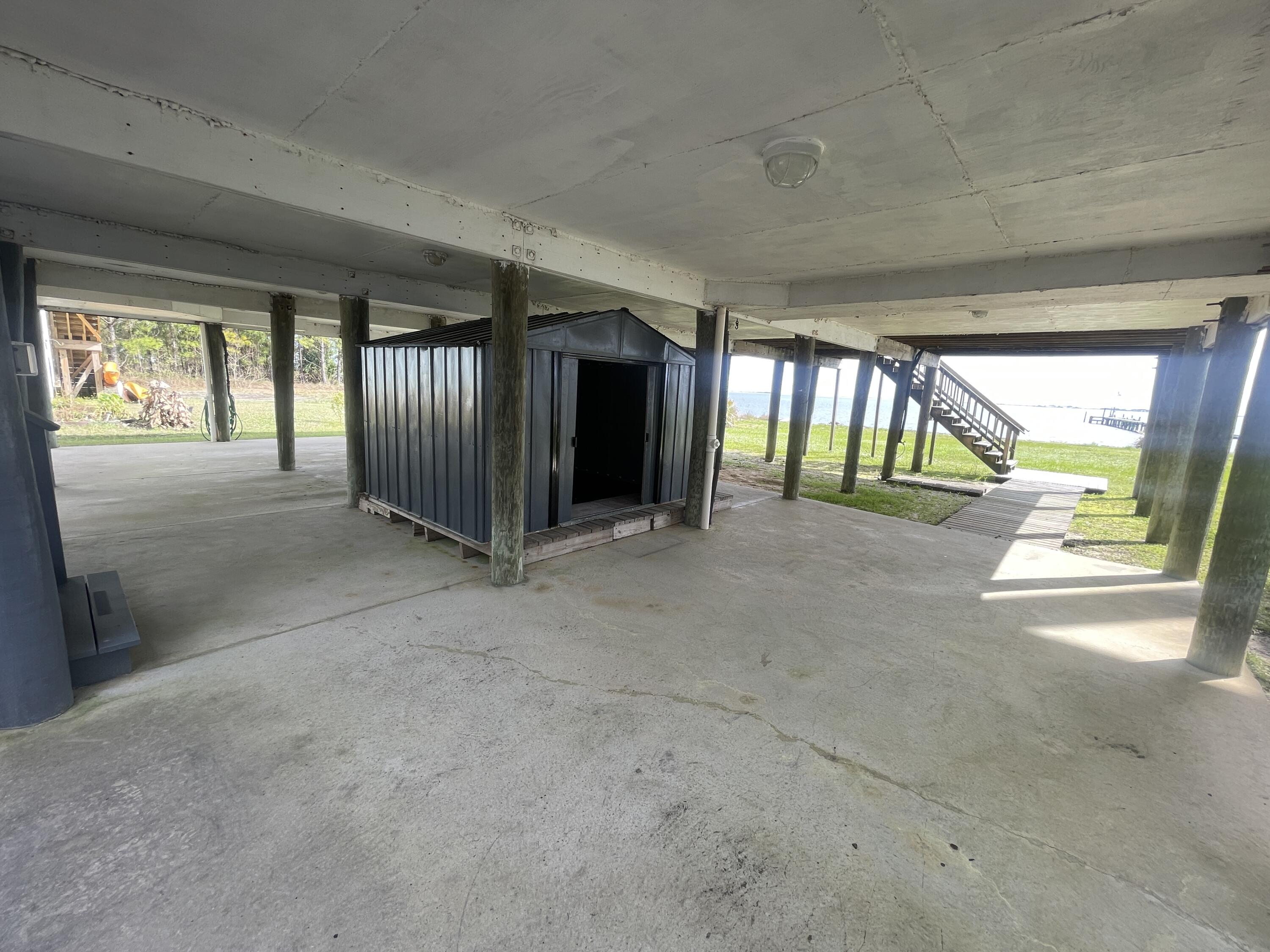 5259 Soundside Drive