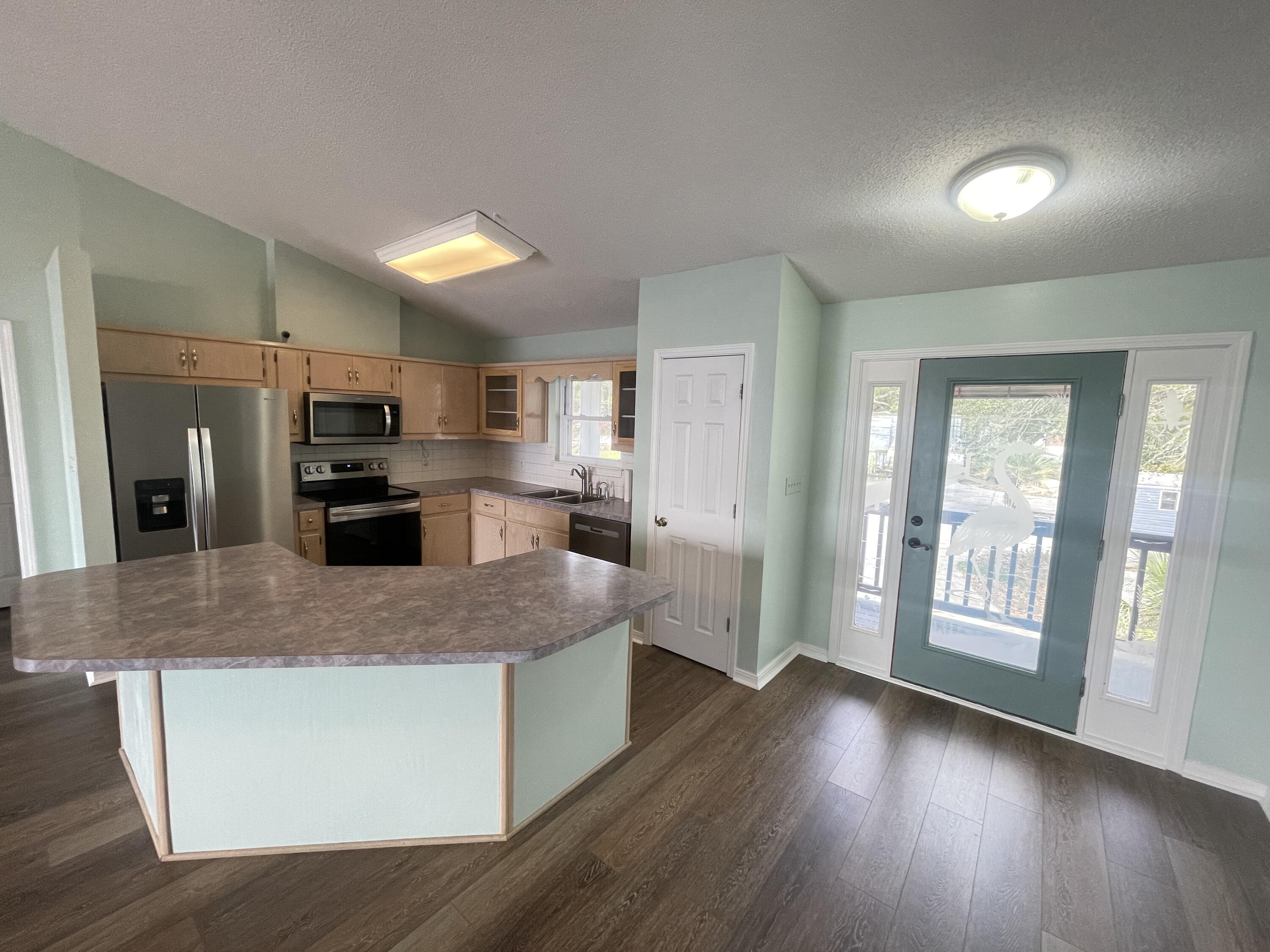 5259 Soundside Drive