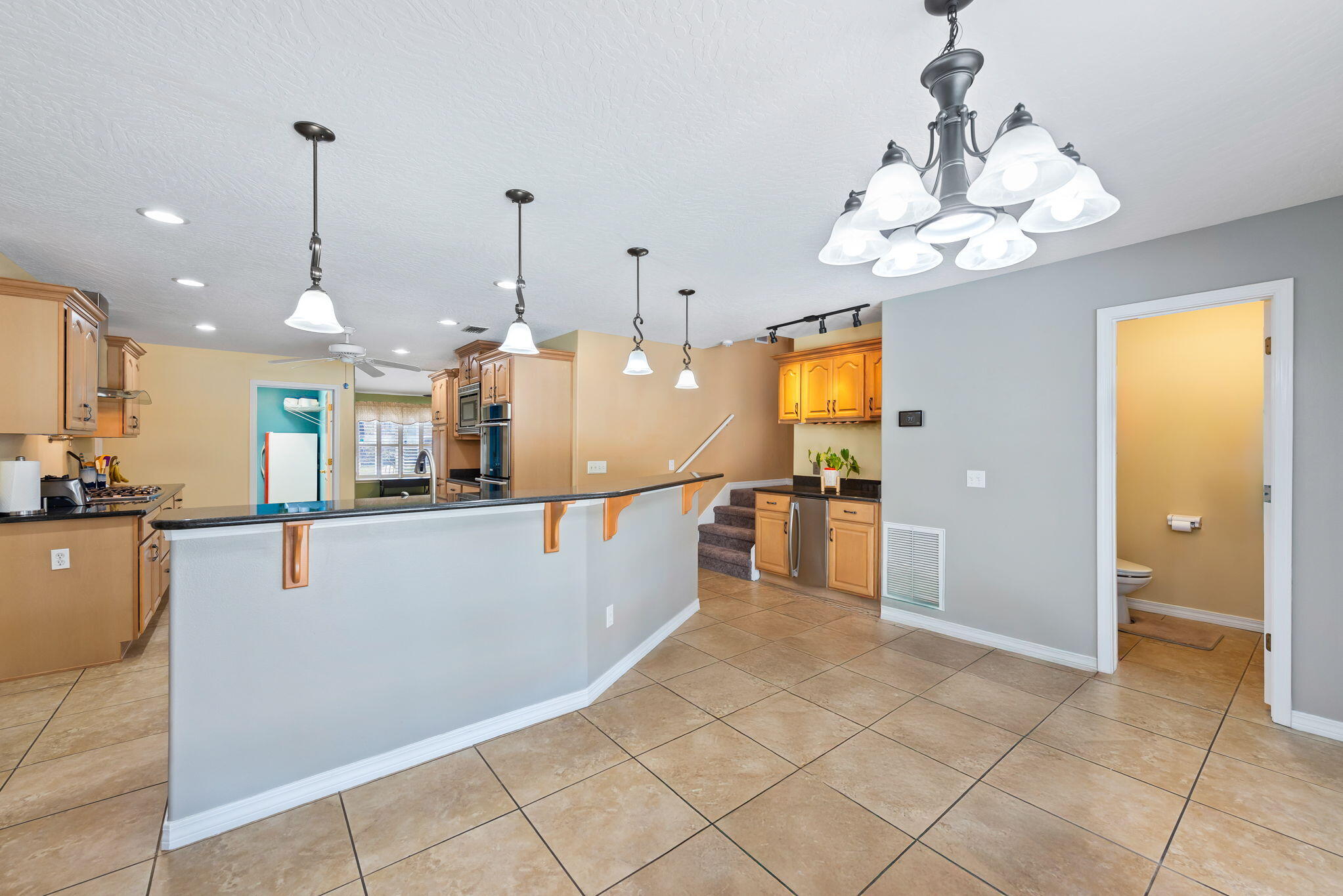 2033 Burjonik Lane