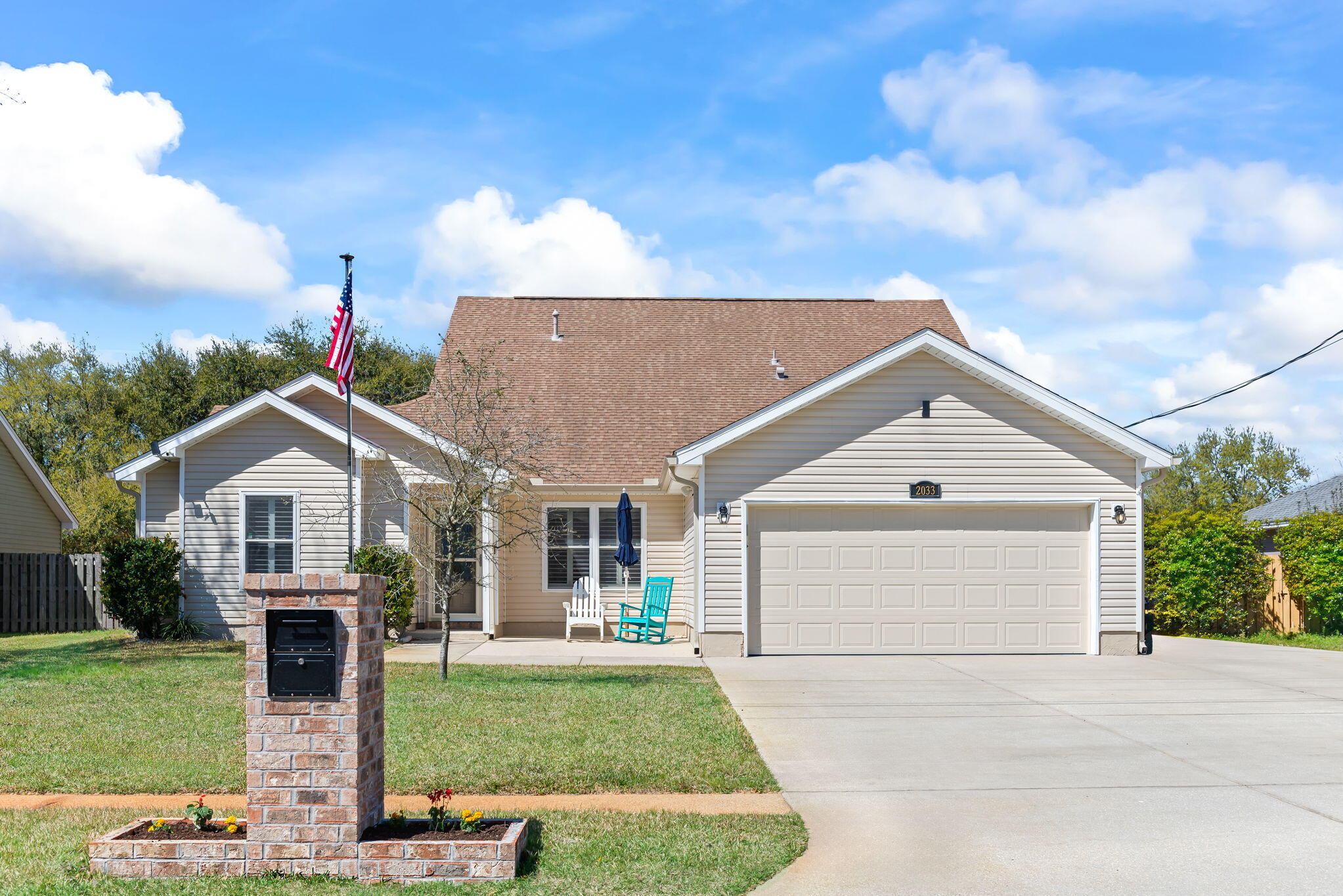 2033 Burjonik Lane