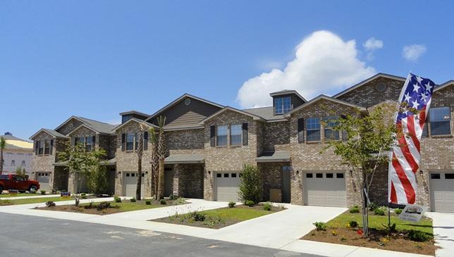 8727 Brown Pelican Circle