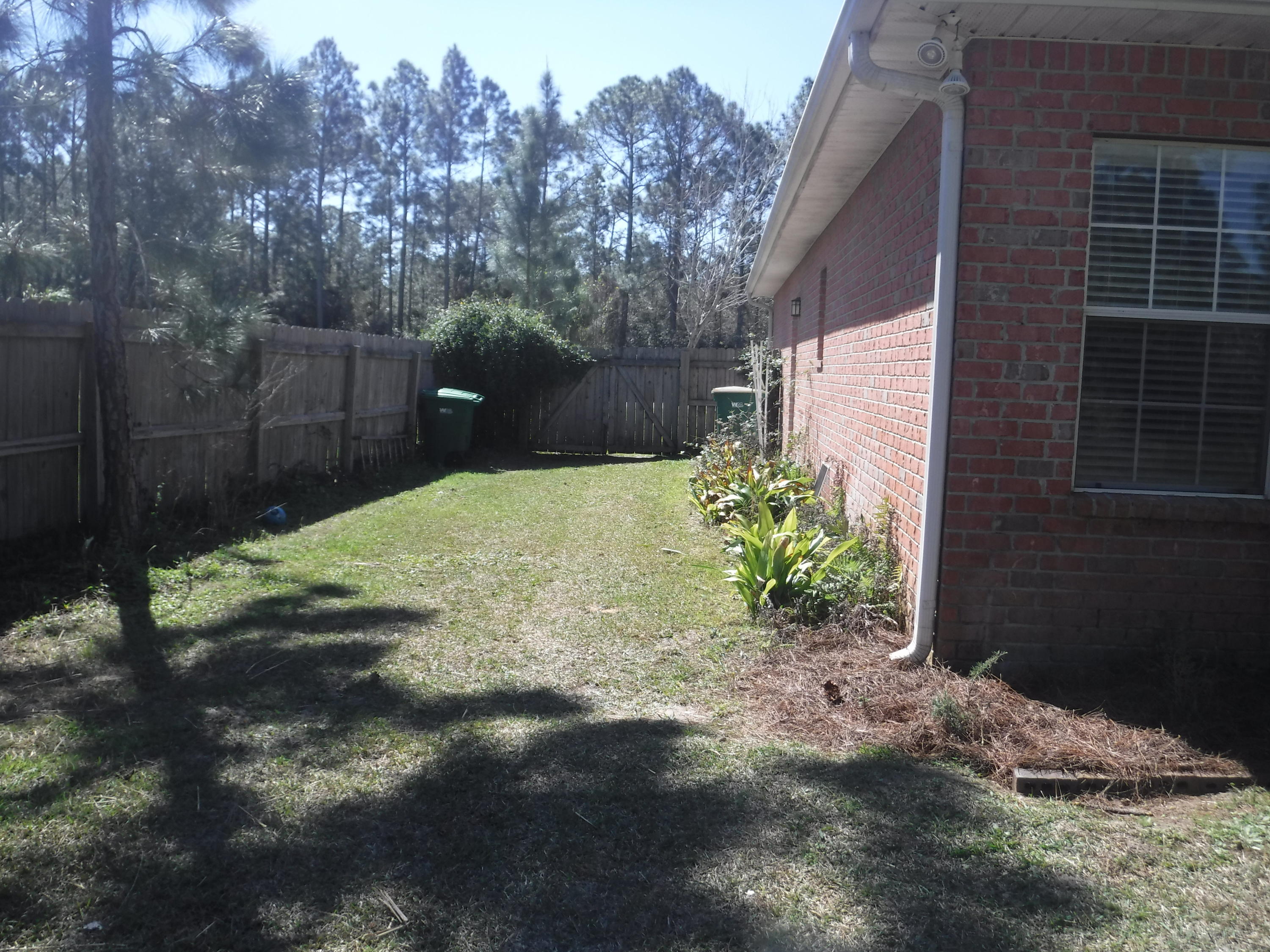 7546 Pepperwood Street