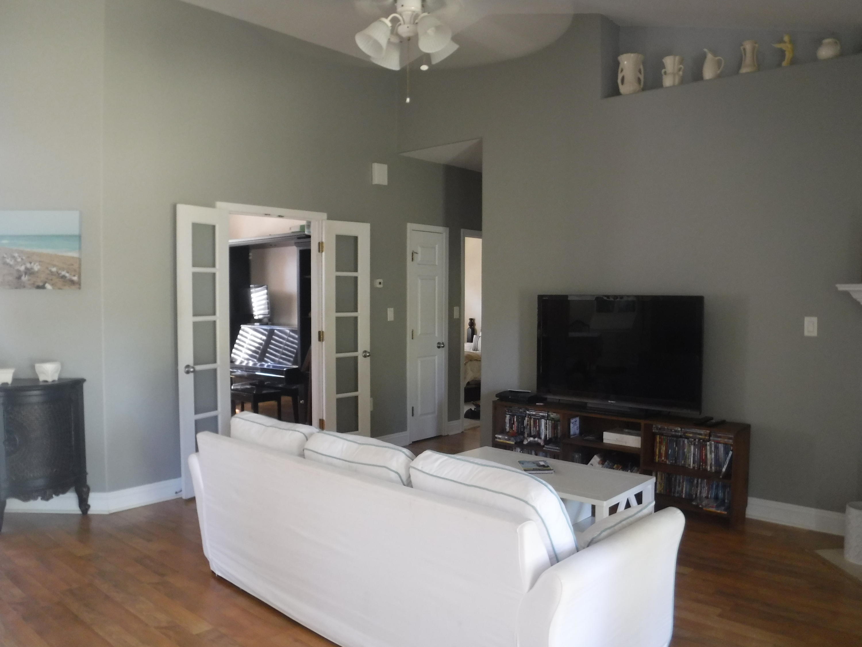 7546 Pepperwood Street