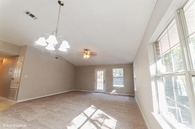 2104 Presidio Street