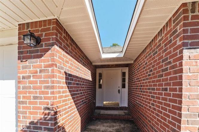 2104 Presidio Street