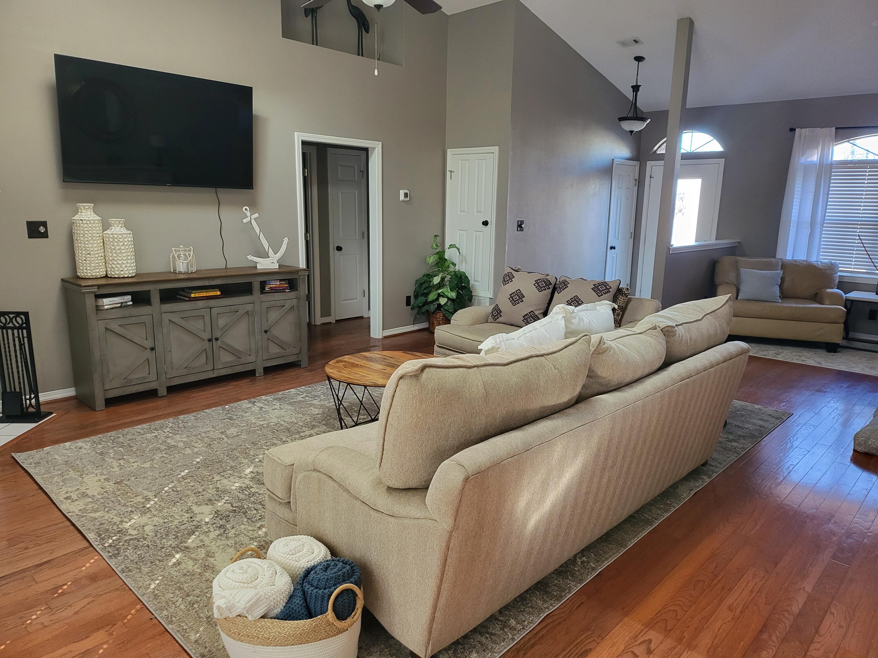 9331 Vandivere Drive