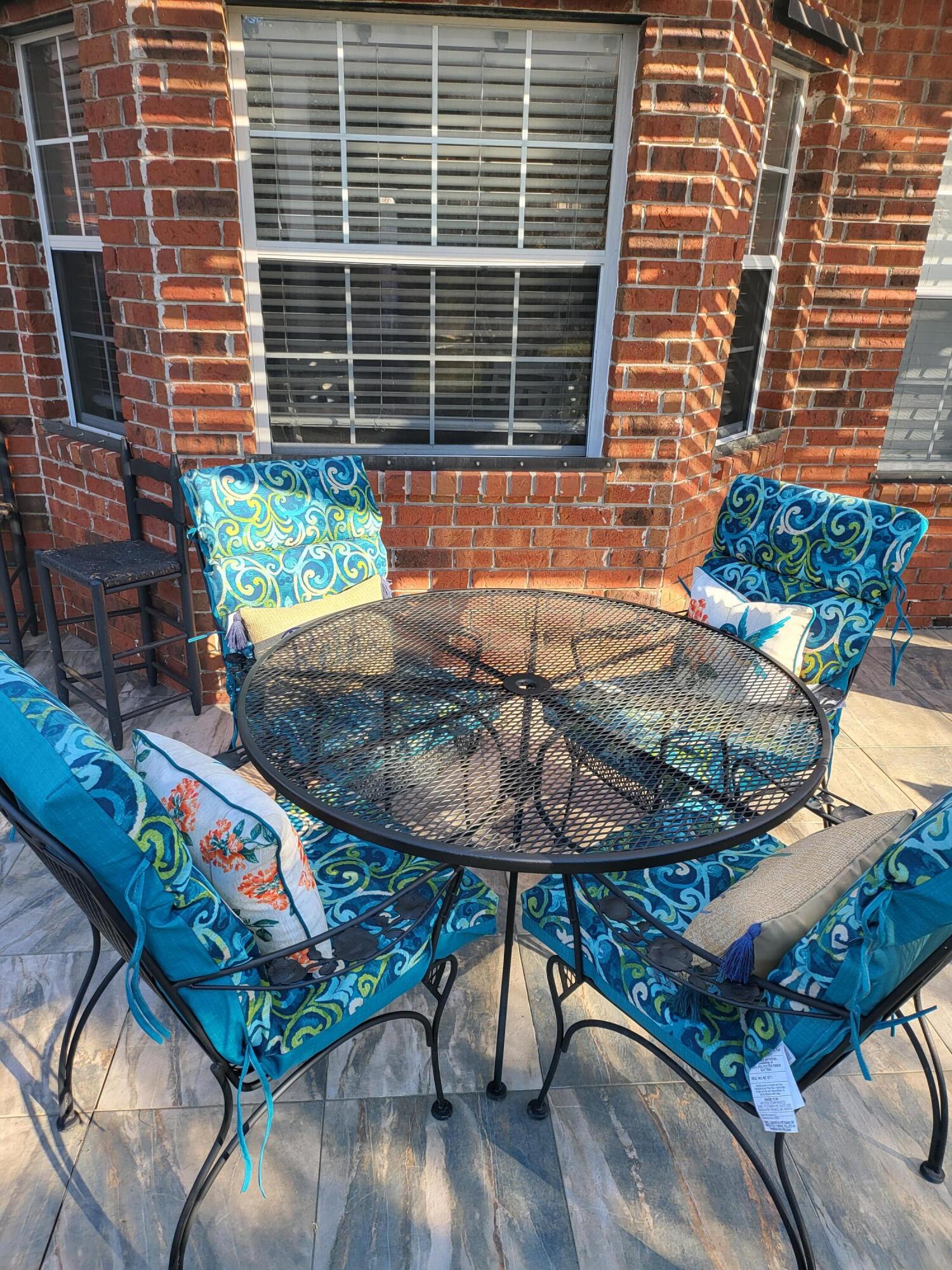 9331 Vandivere Drive