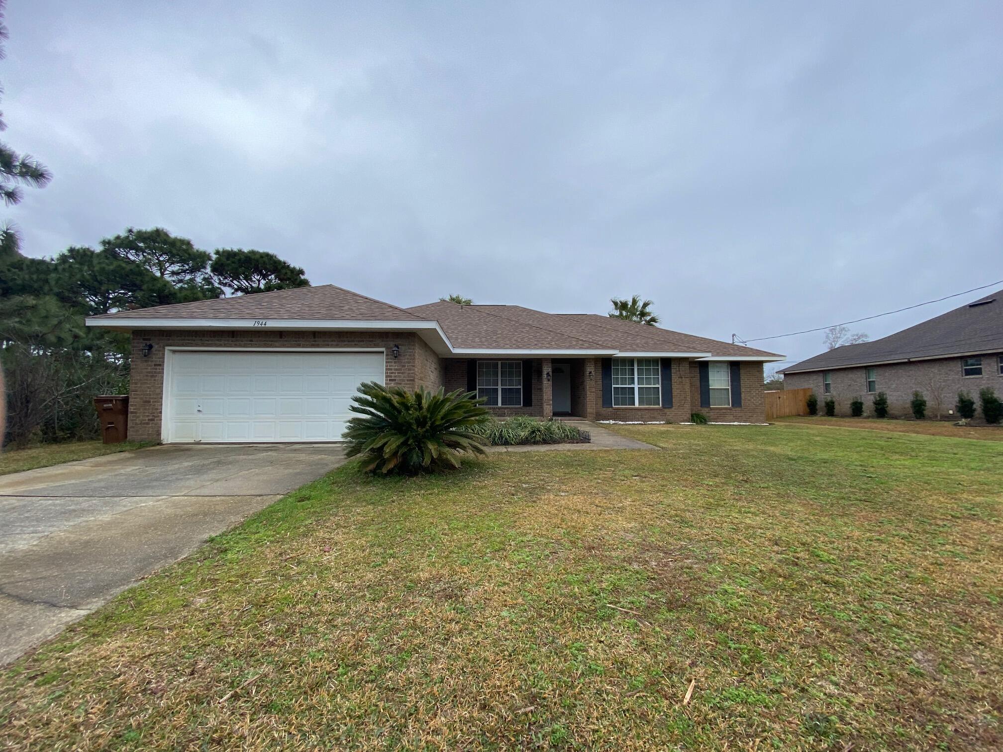 1944 Cardinal Lane