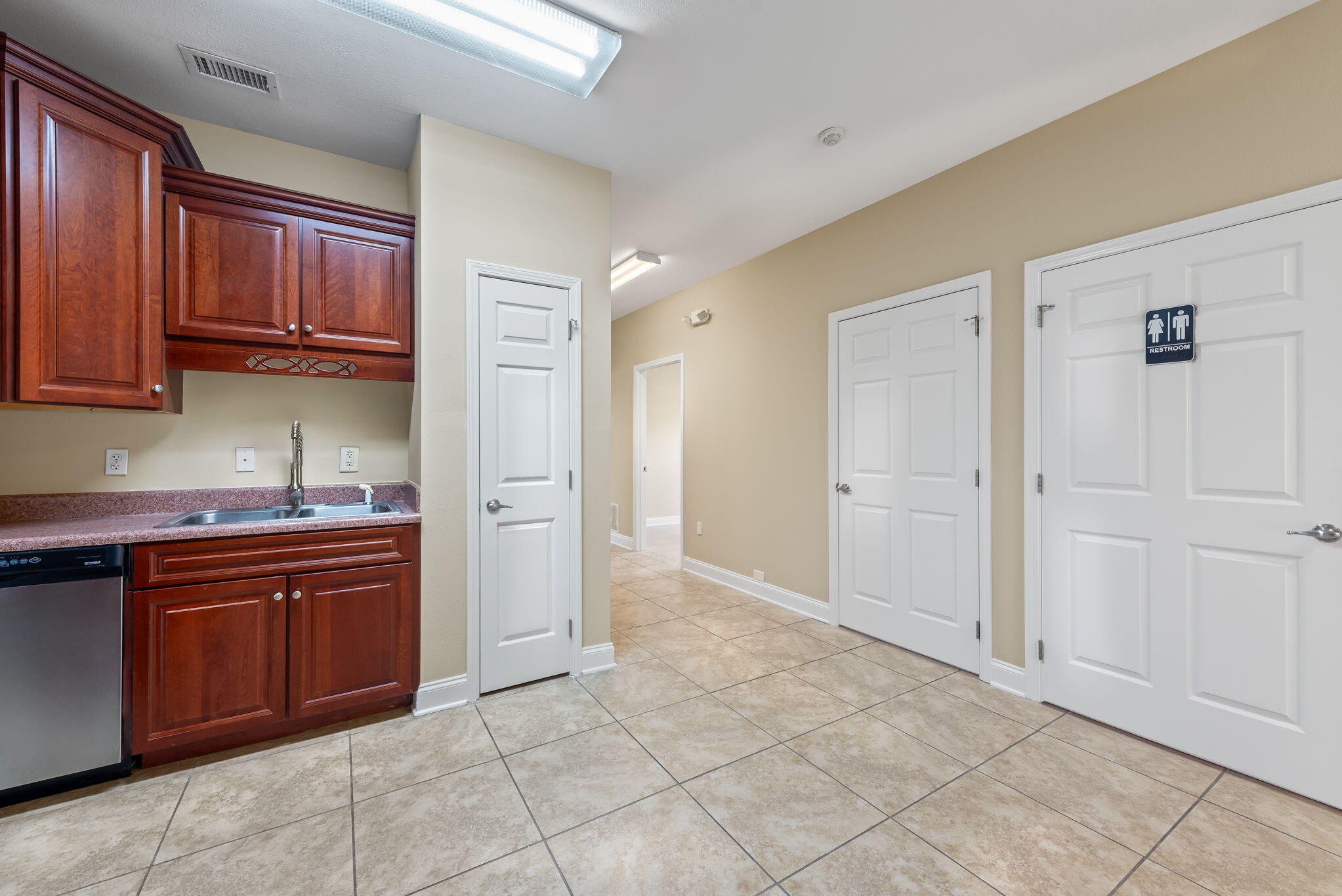 7552 Navarre Parkway Unit: UNIT 42