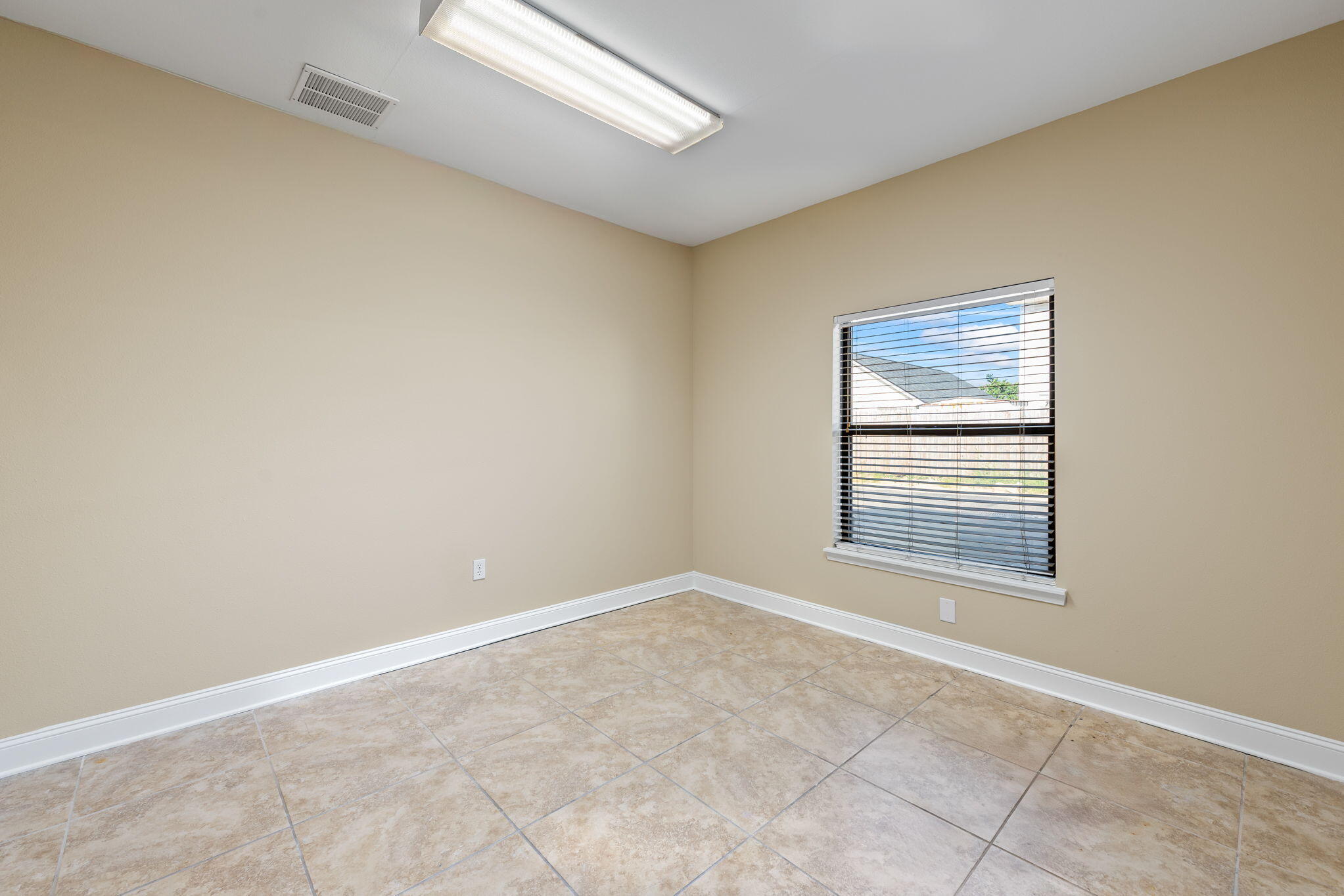 7552 Navarre Parkway Unit: UNIT 42