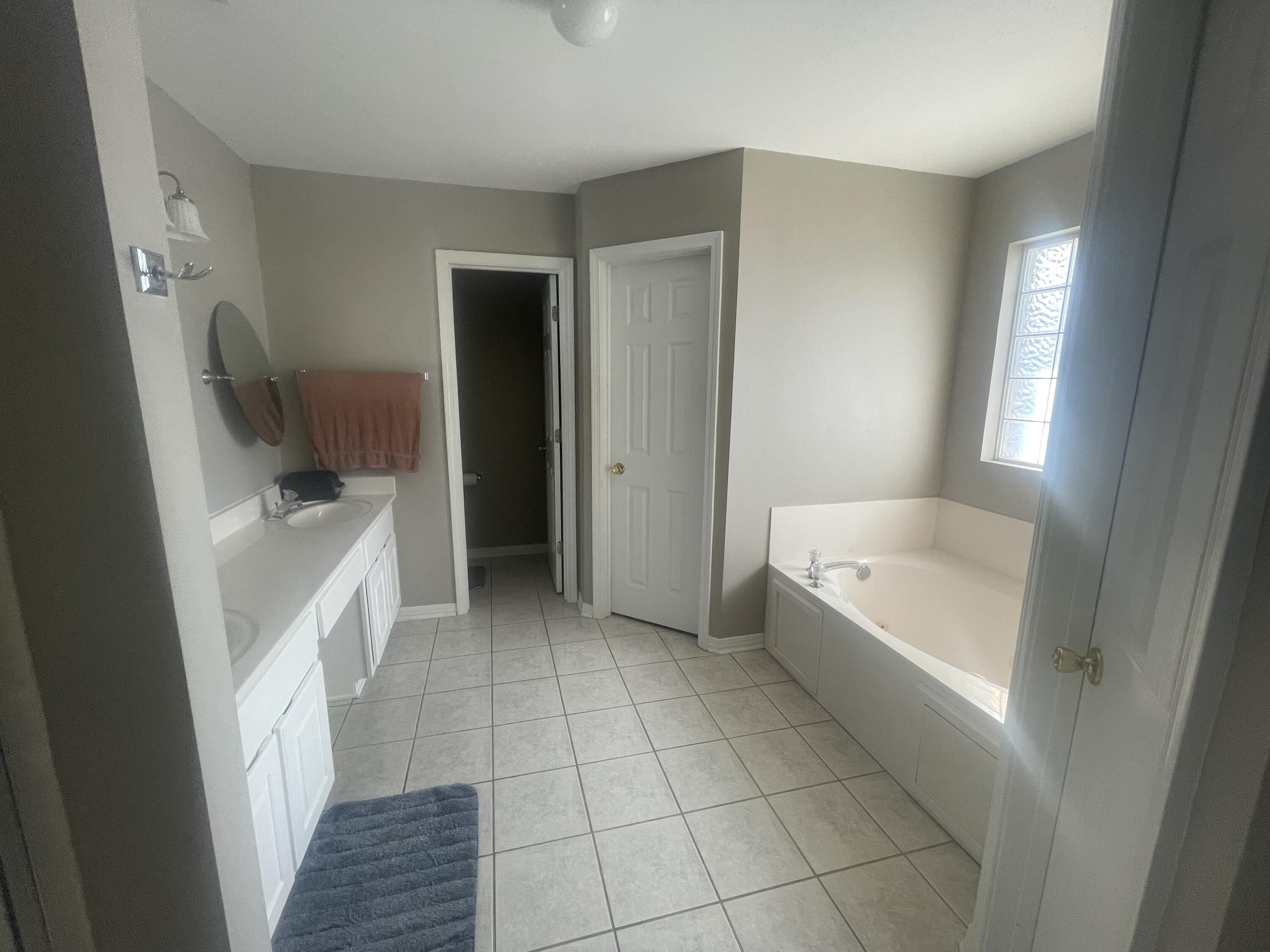 2321 Crescent Road