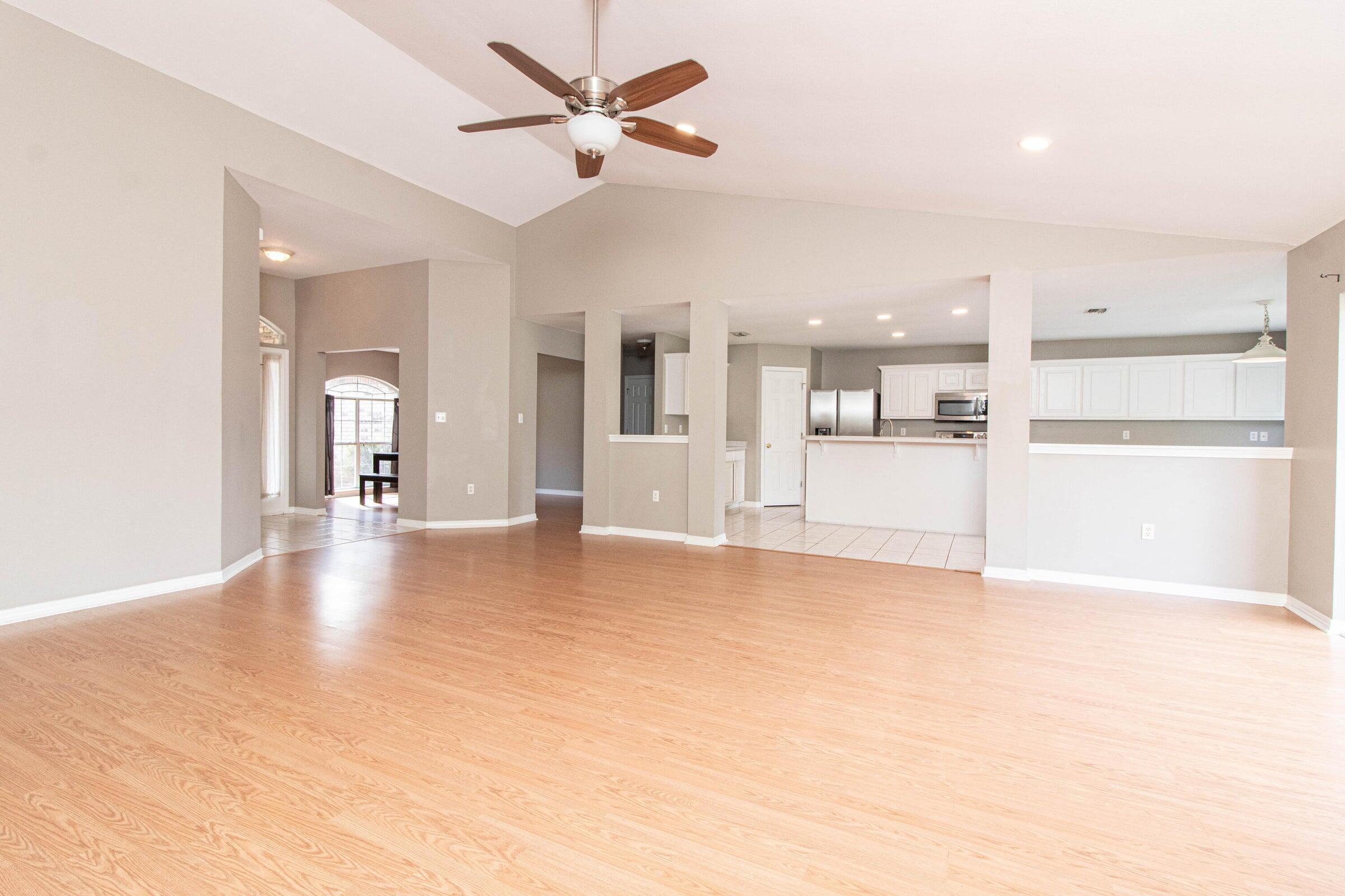 2321 Crescent Road