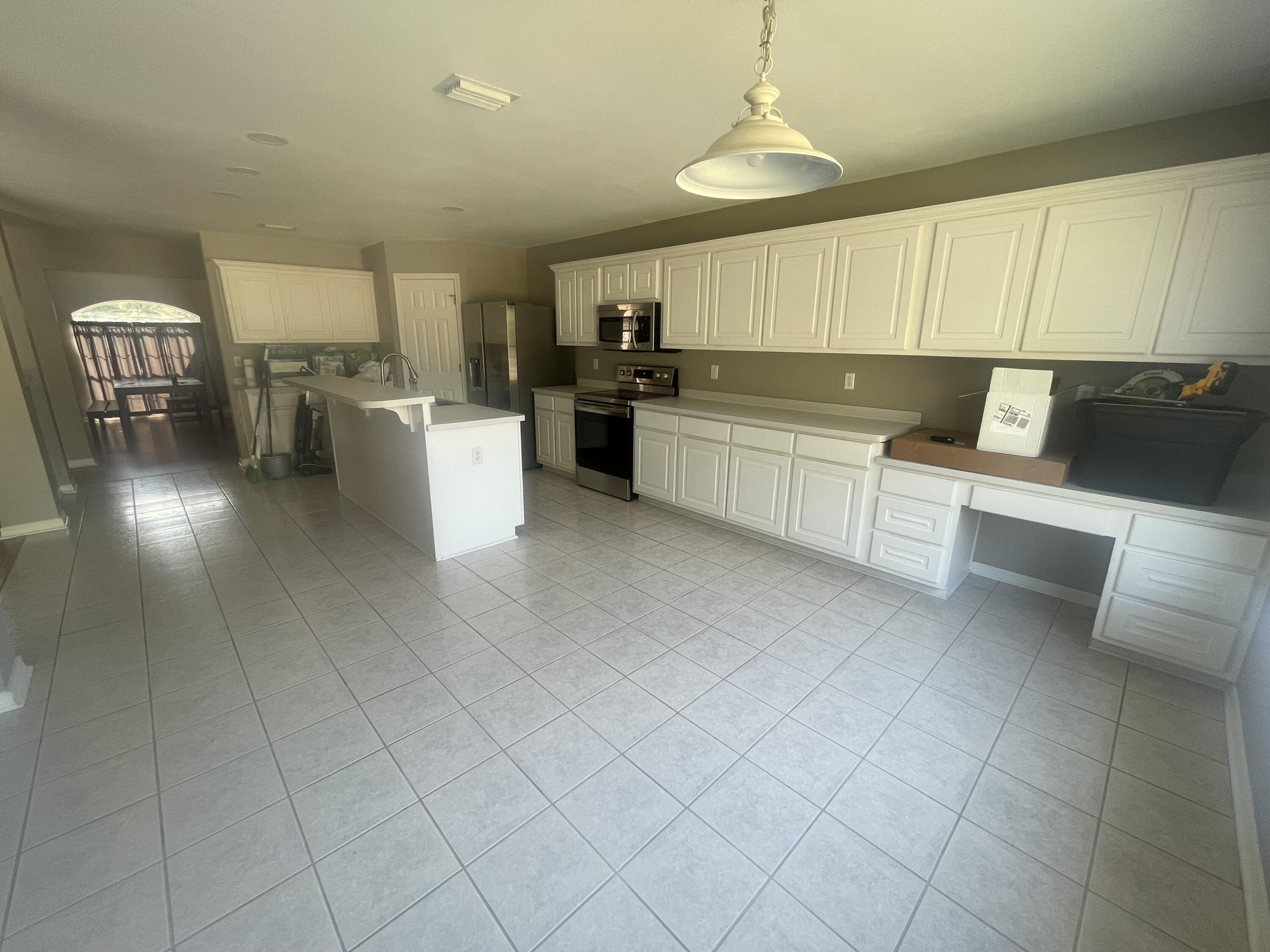 2321 Crescent Road