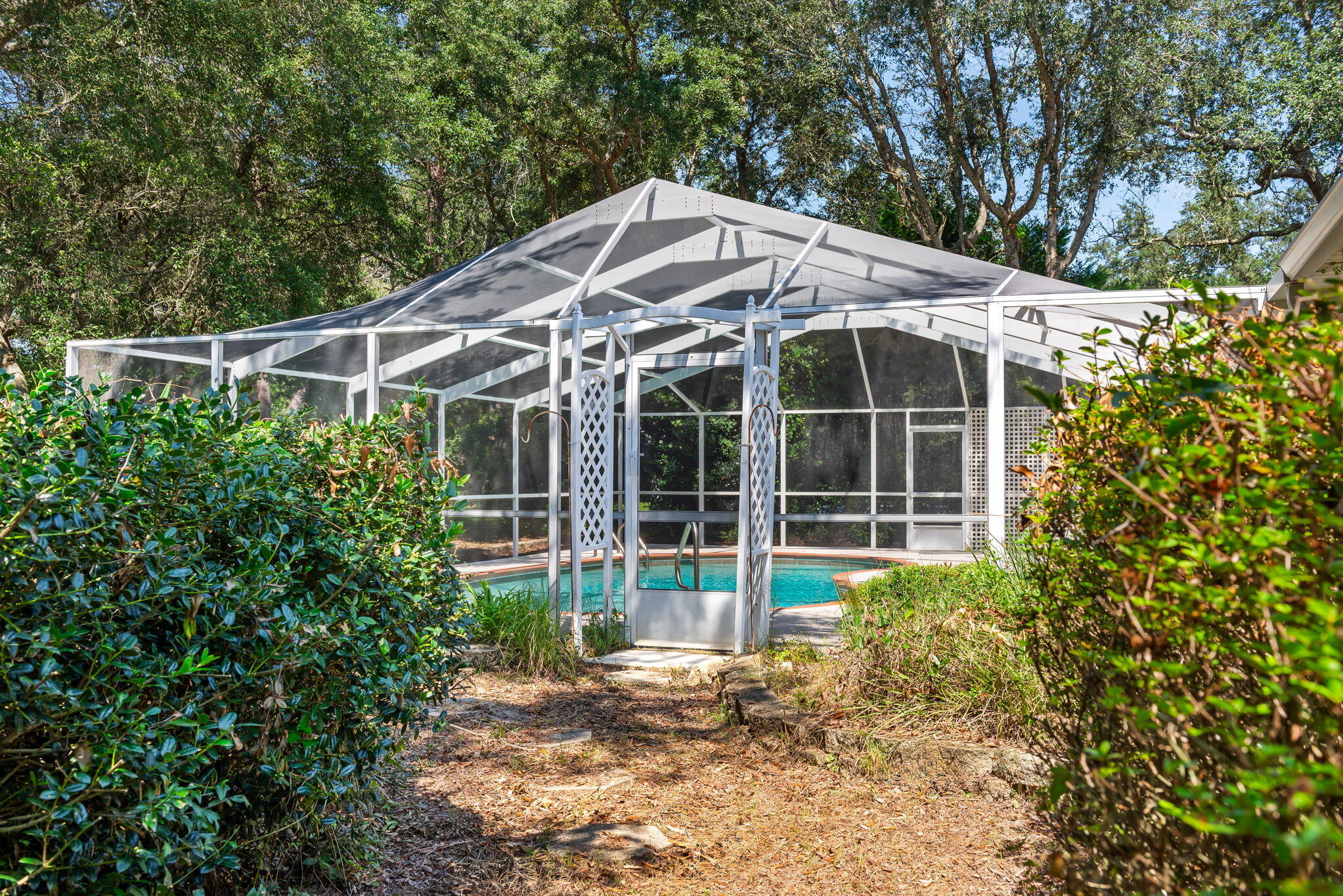 2727 Muirfield Drive