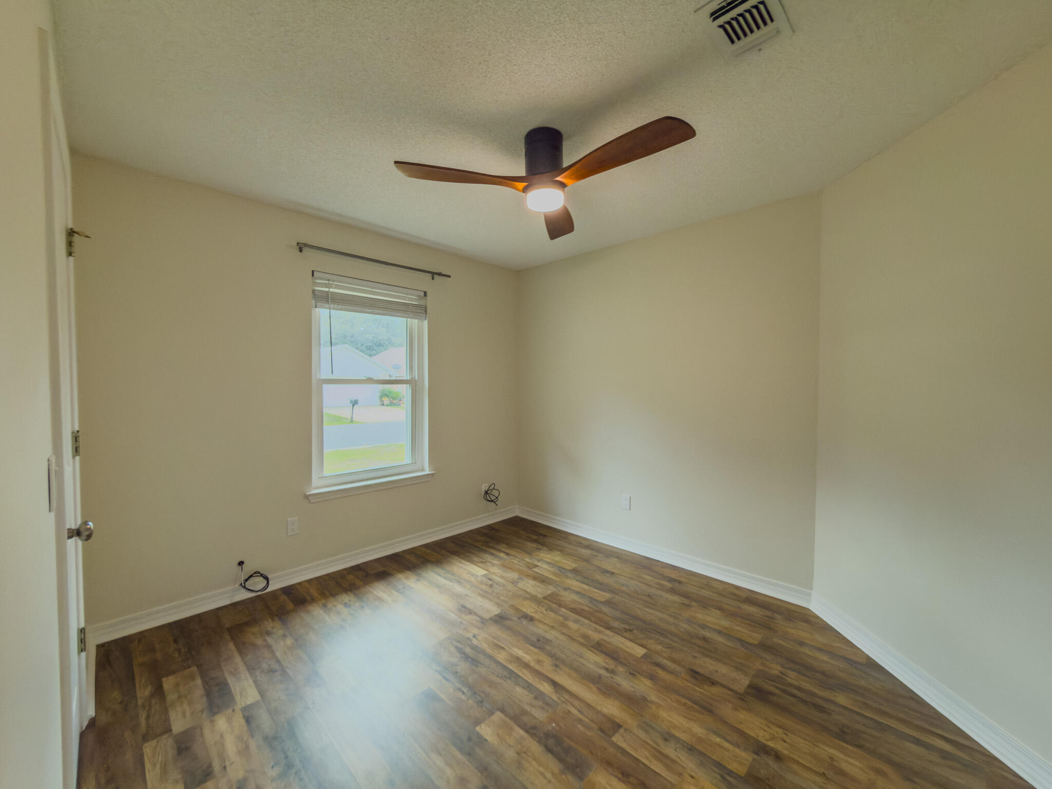 1783 Ivalea Circle