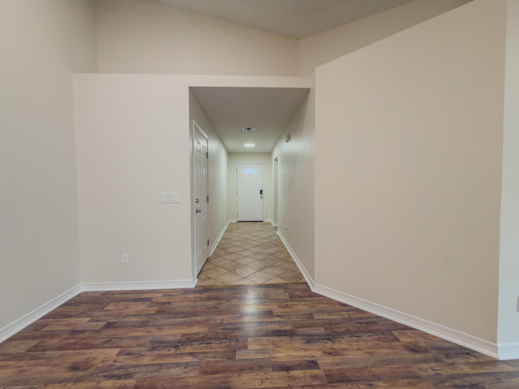 1783 Ivalea Circle